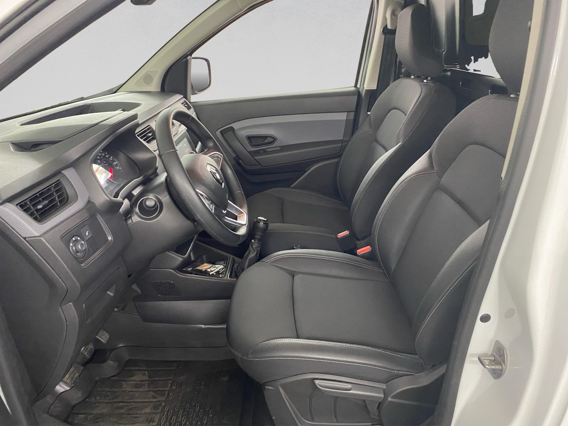 RENAULT Express 1.3TCe 100 PF Advance-image-31