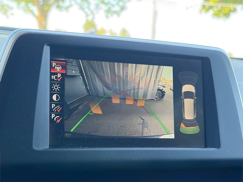 BMW 218d Gran Tourer-image-6