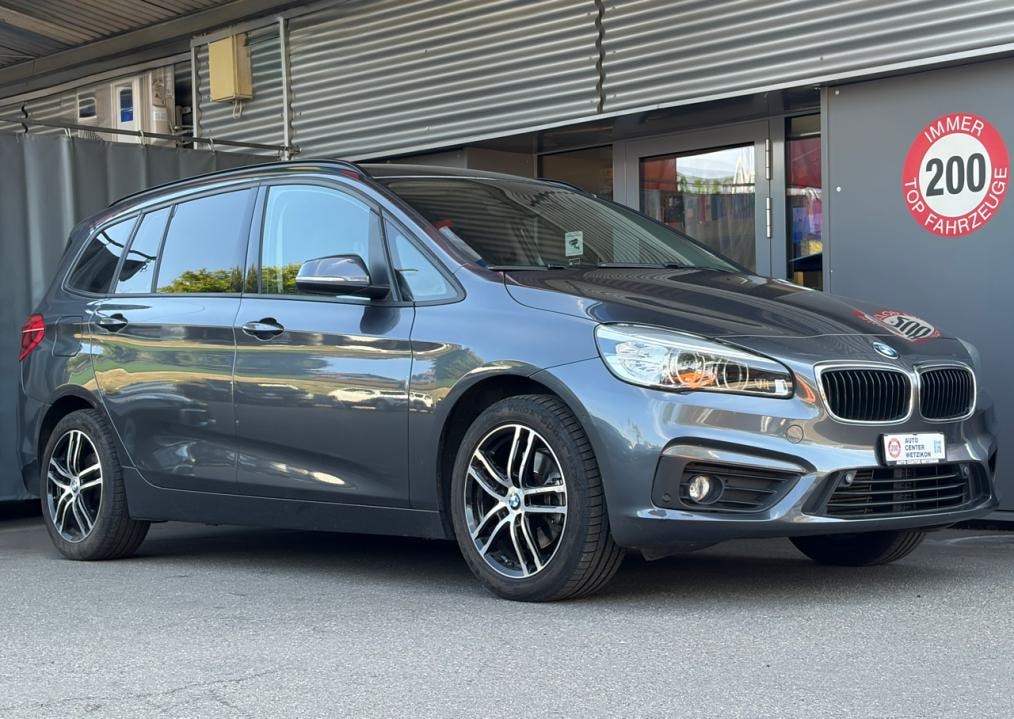 BMW 218d Gran Tourer-showroom-element-1
