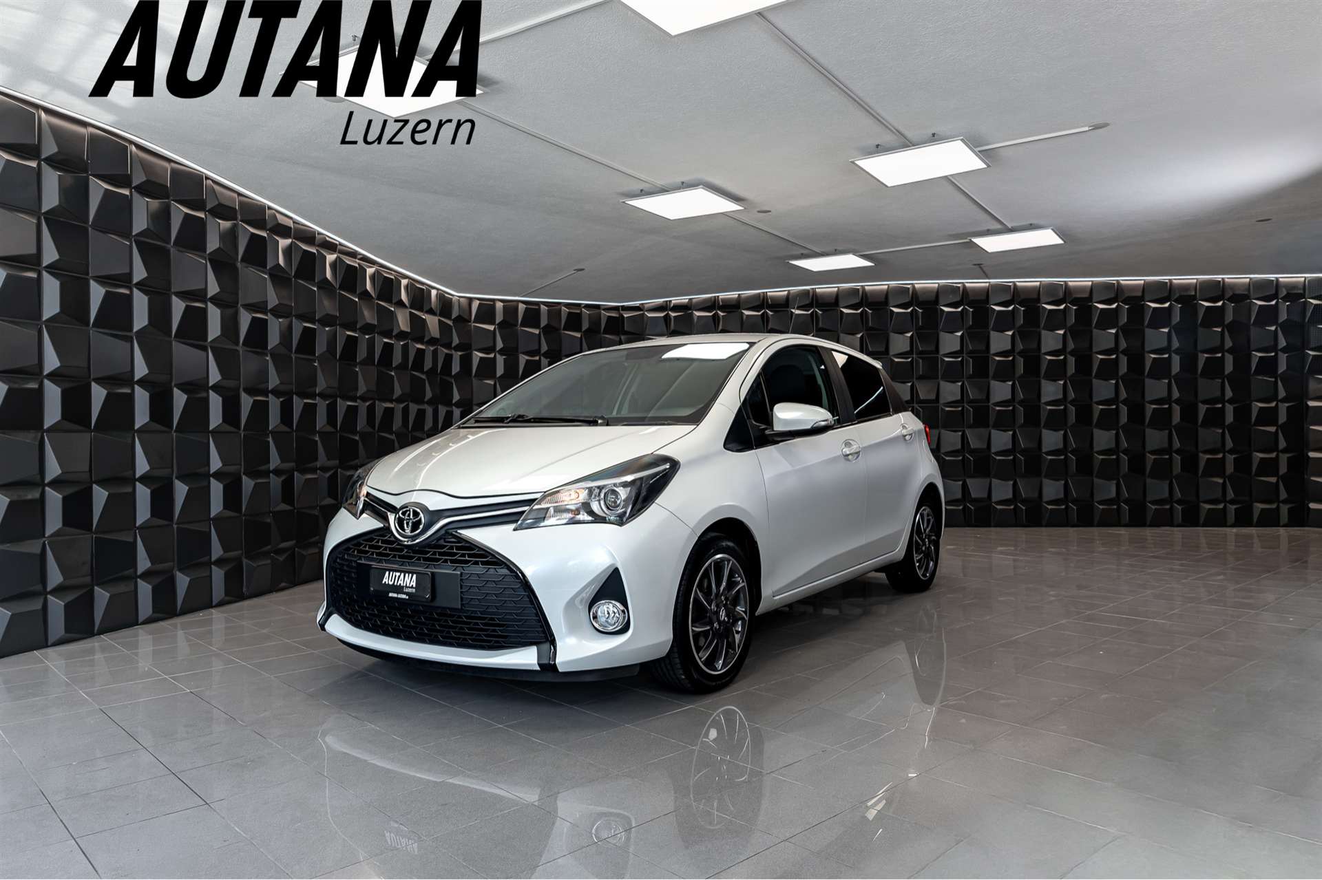 TOYOTA Yaris 1.33 Sol Premium Multidrive S