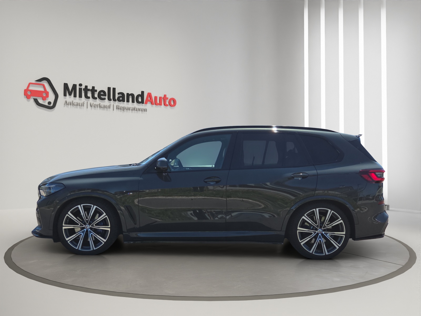 BMW X5 xDrive M50i Steptronic-image-4