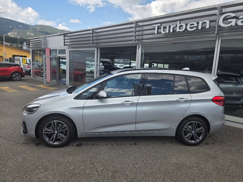BMW 218i Gran Tourer DKG Sport Line-image-1