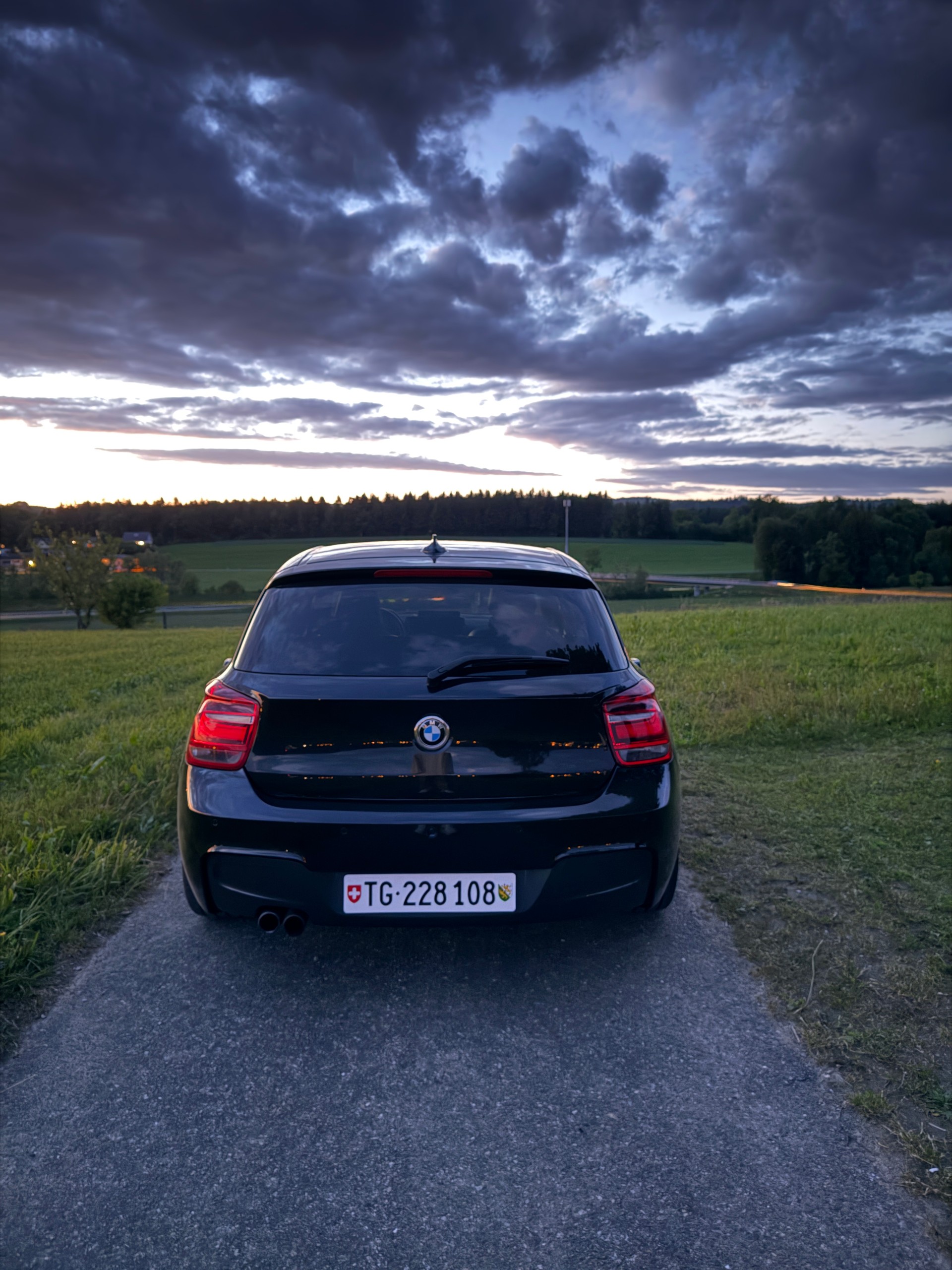 BMW 125i-image-2