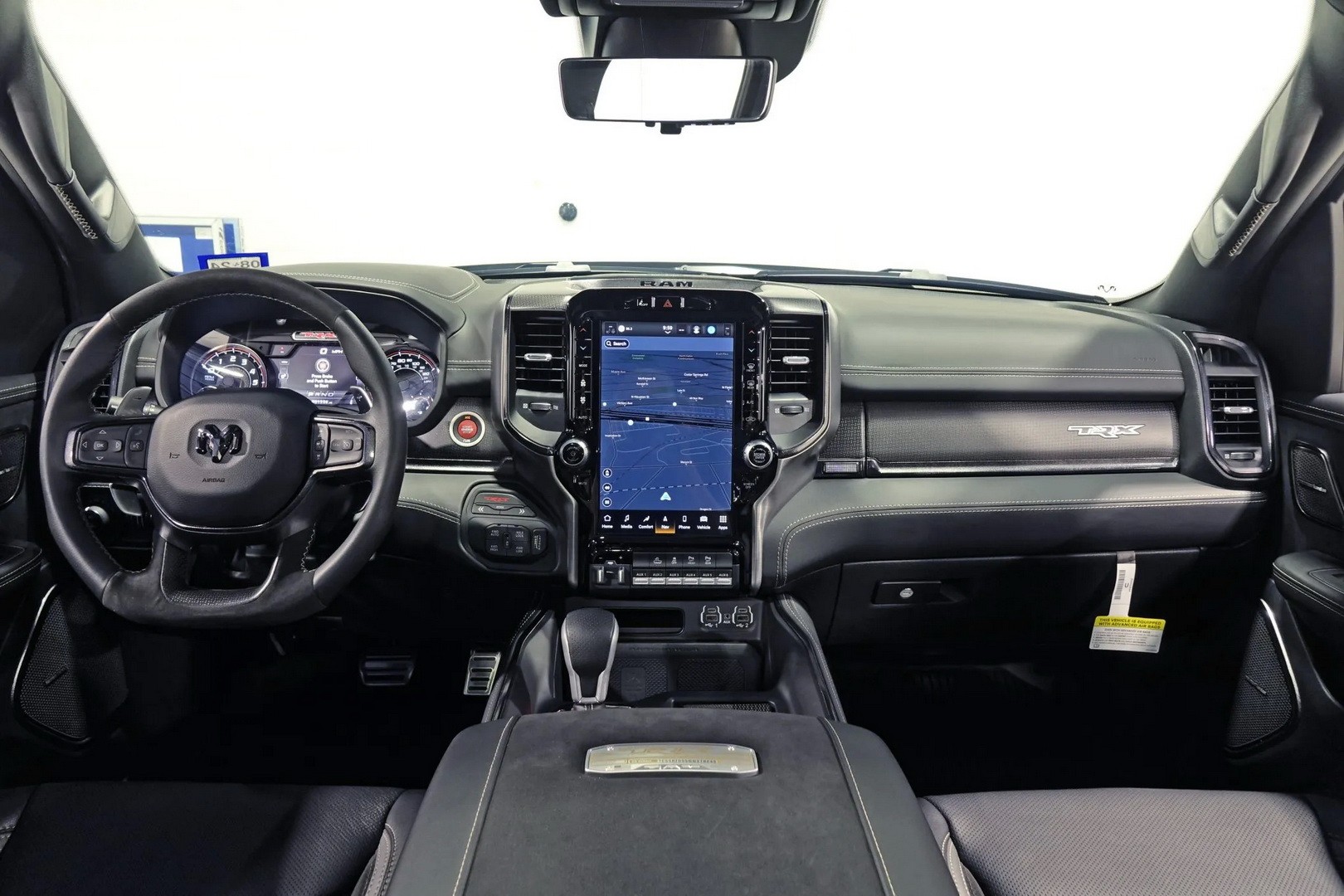 DODGE 1500 TRX 6.2 Sandblast Edition-image-4