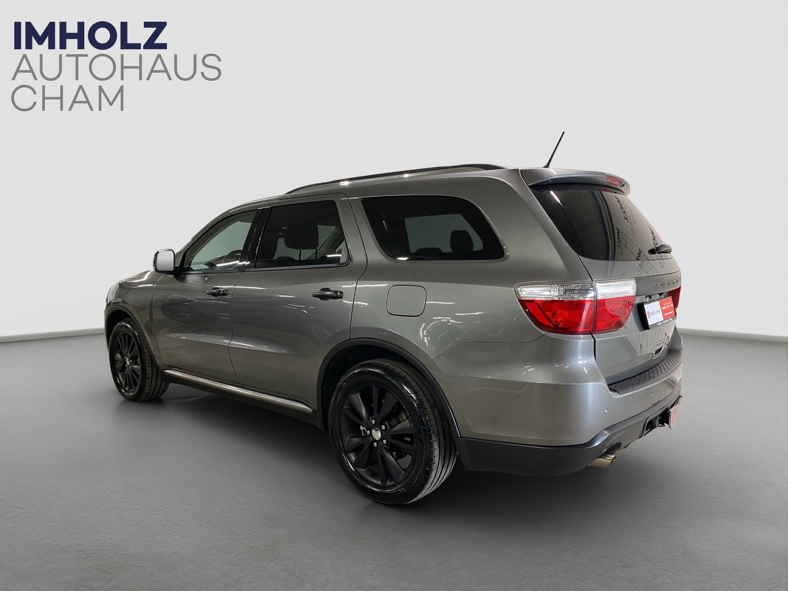 DODGE Durango-showroom-element-2