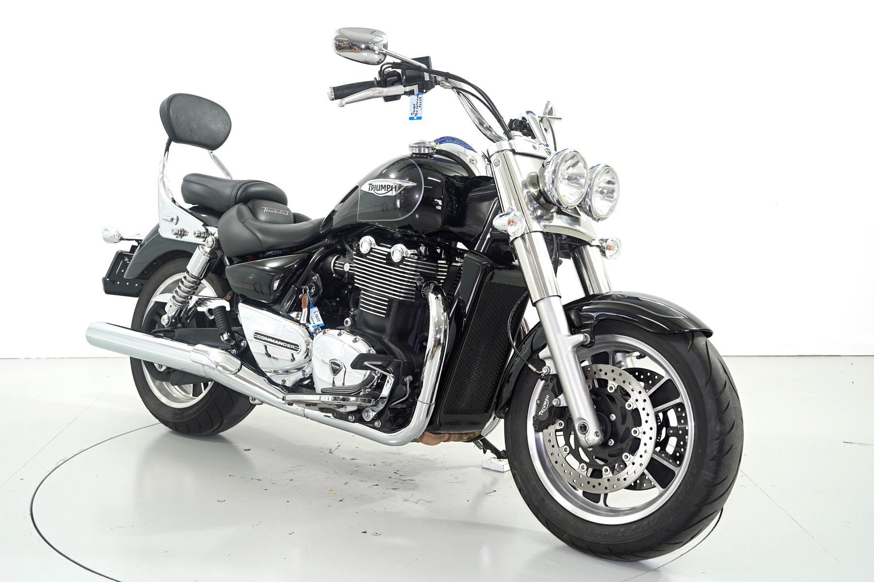 TRIUMPH Thunderbird Commander 1700 ABS-image-1