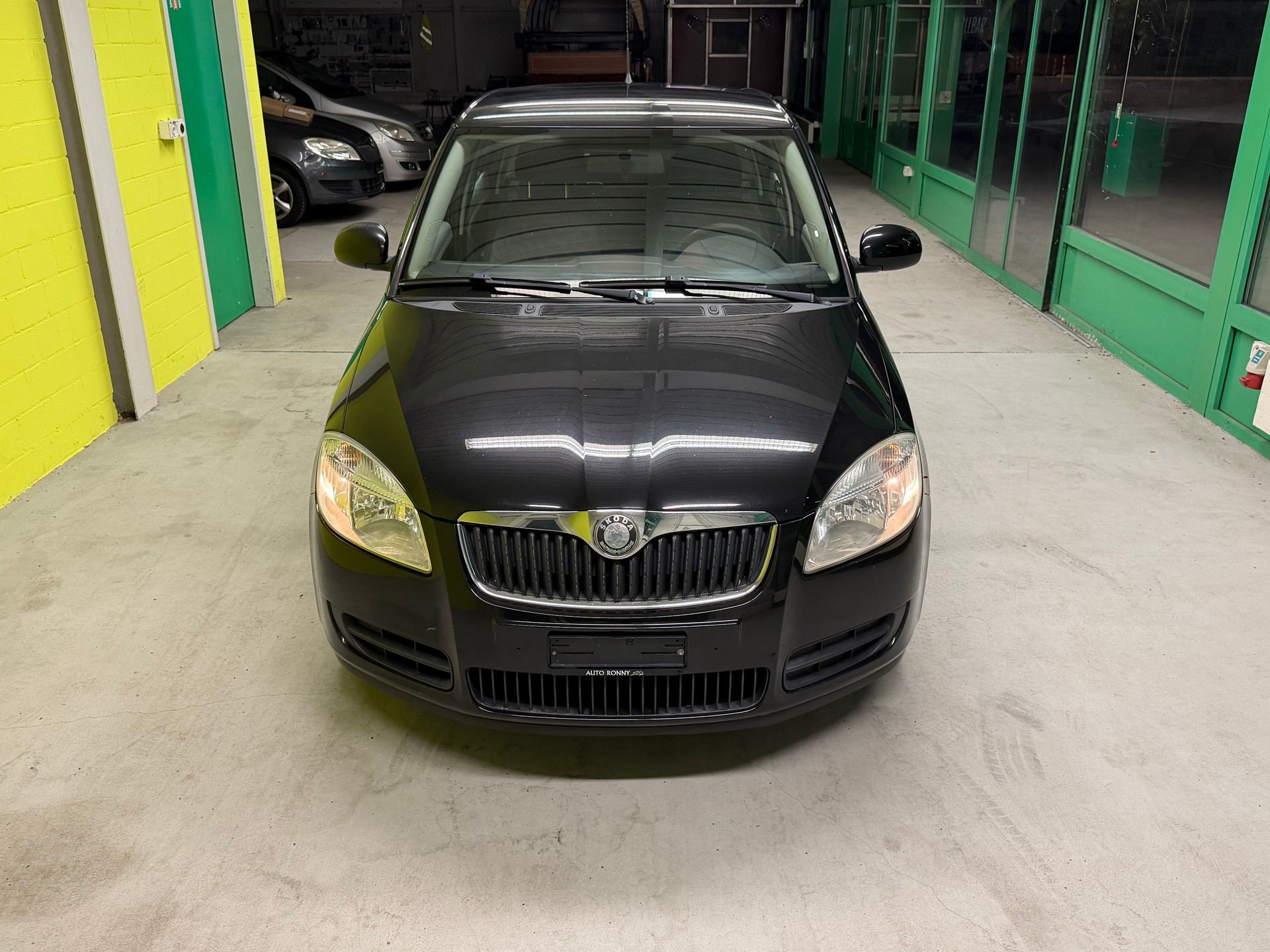 SKODA Fabia 1.2 Entry-showroom-element-2