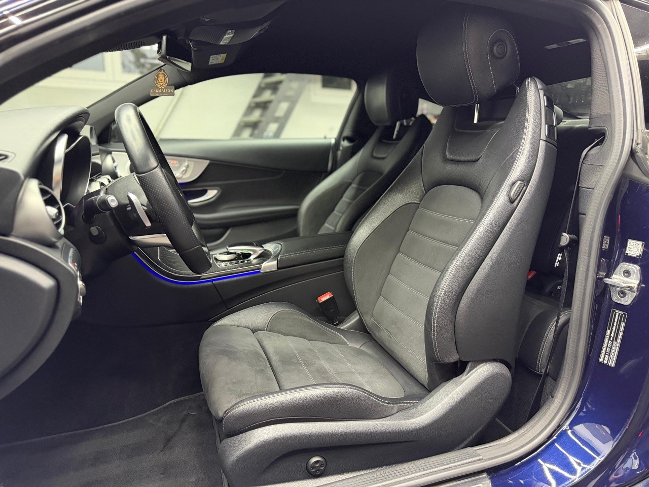 MERCEDES-BENZ C 300 Coupé 4Matic AMG Line 9G-tronic-image-11