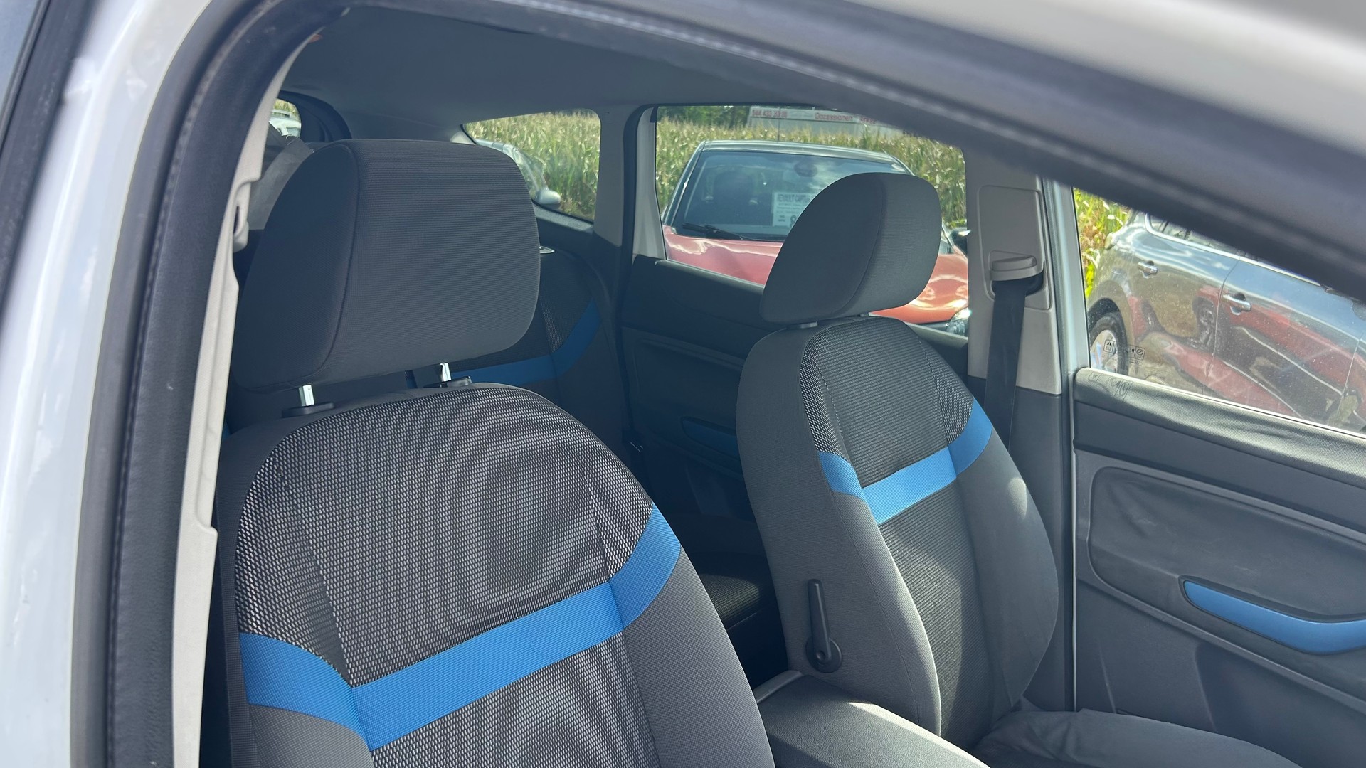 FORD Kuga 2.0 TDCi Carving 4WD-image-12
