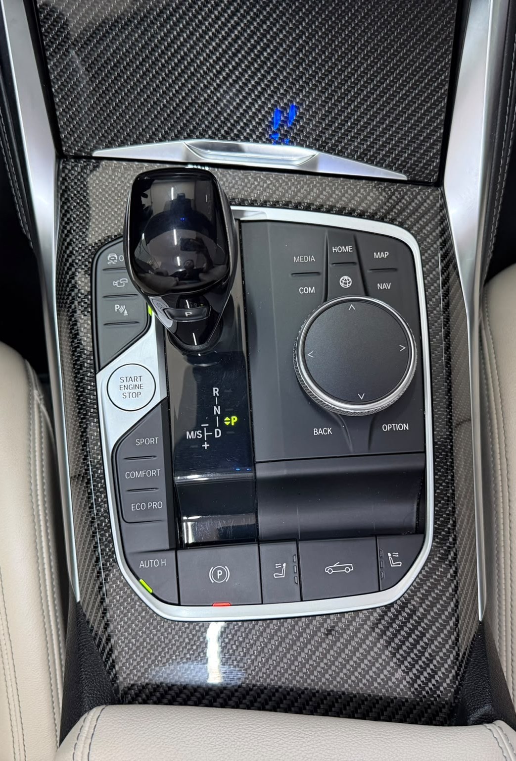 BMW M440i xDrive 48V Cabriolet Steptronic-image-21