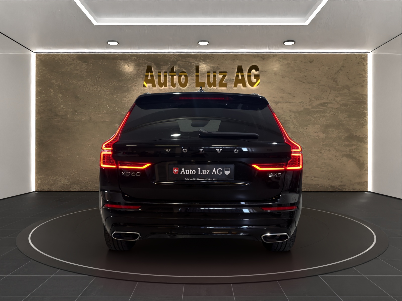VOLVO XC60 D4 R-Design Geartronic-showroom-element-2