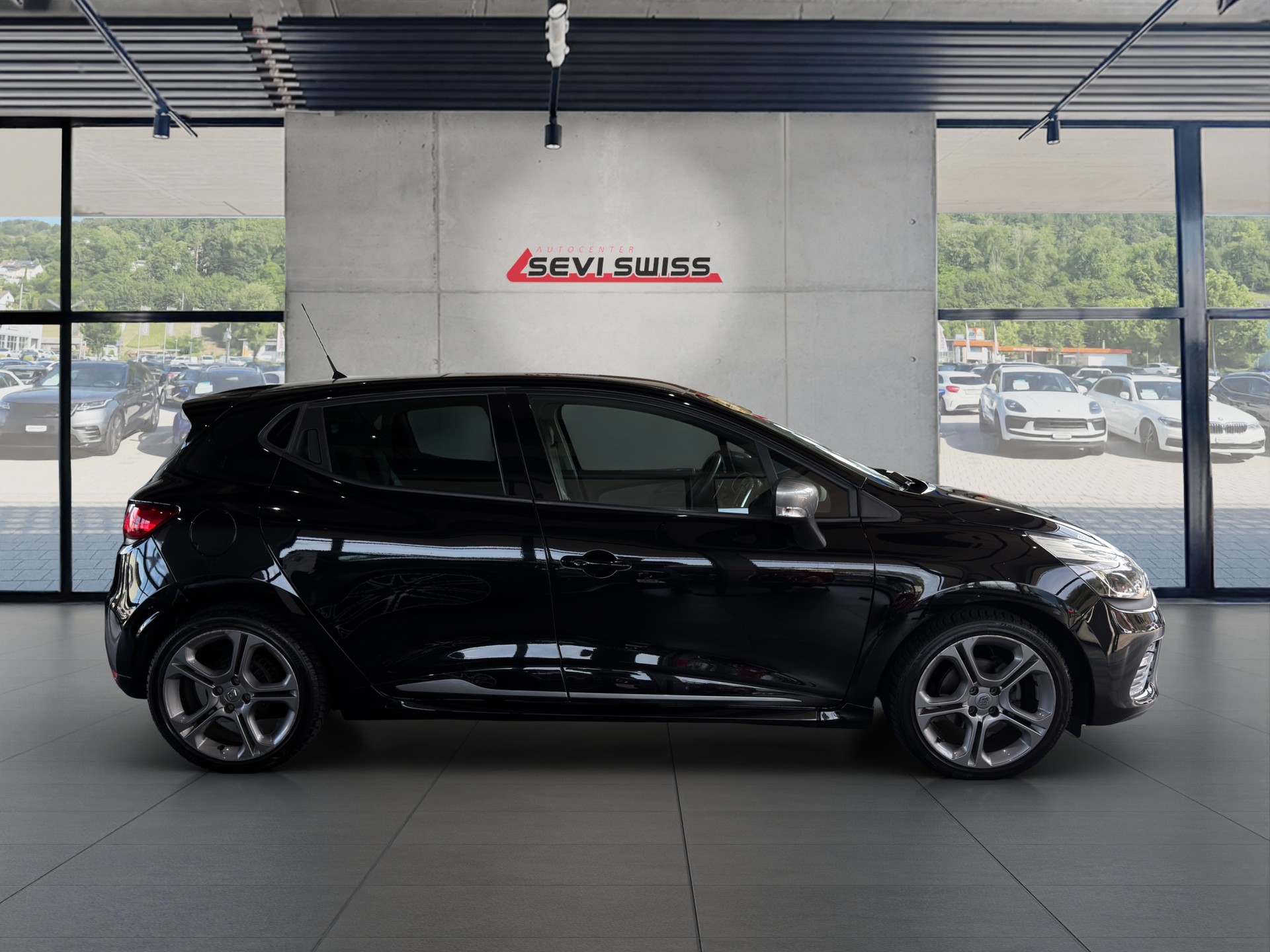 RENAULT Clio 1.2 16V T GT EDC*Frisch ab MFK,1 Jahr oder 20'000km Garantie auf Motor und Getriebe*-showroom-element-1