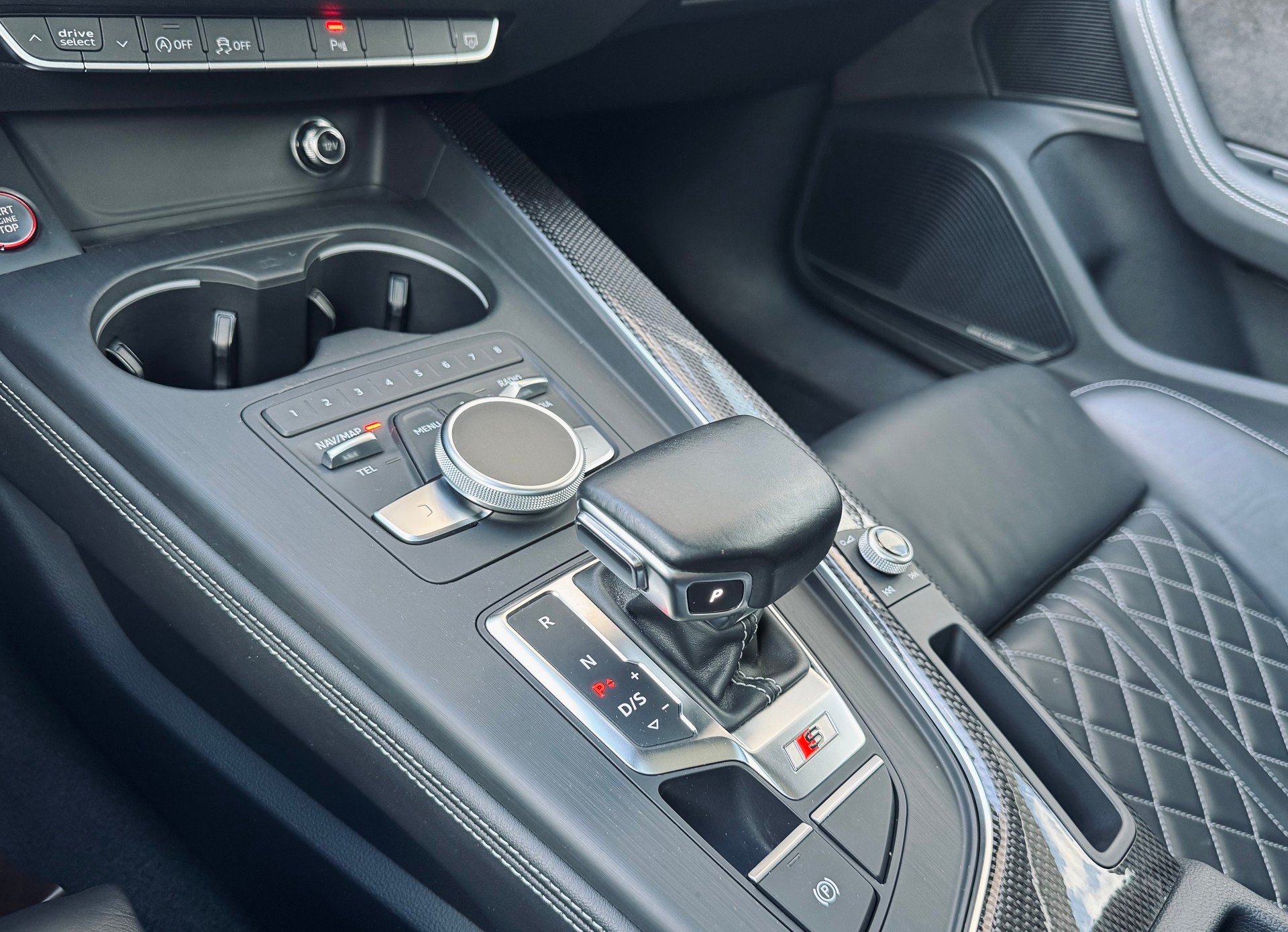 AUDI S5 Sportback 3.0 TFSI quattro tiptronic-image-18