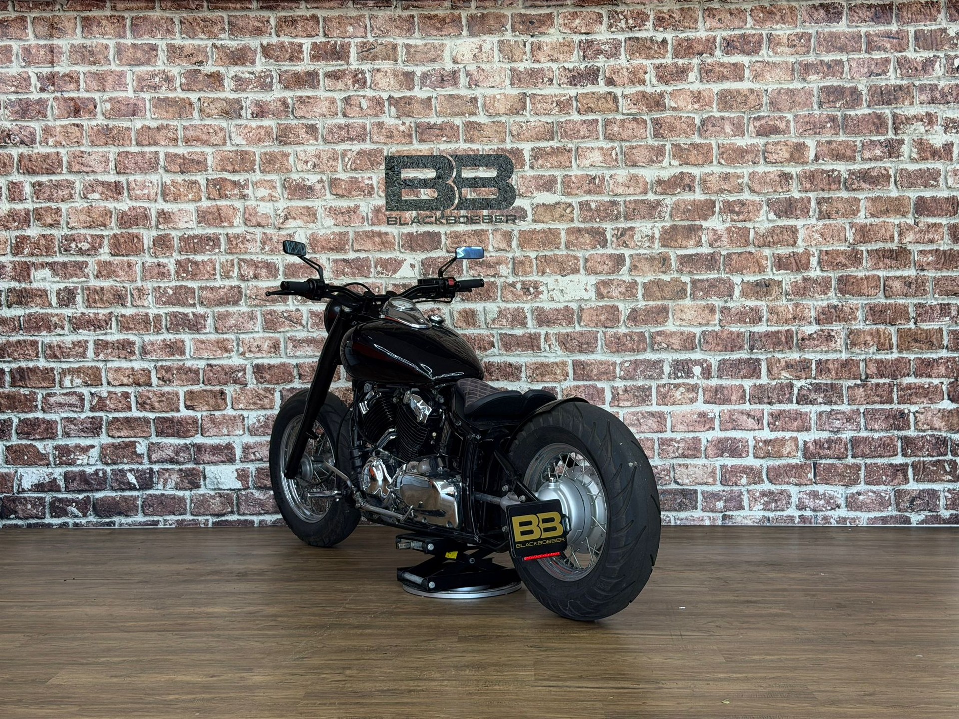 YAMAHA XVS 650 A Drag Star Classic-image-3