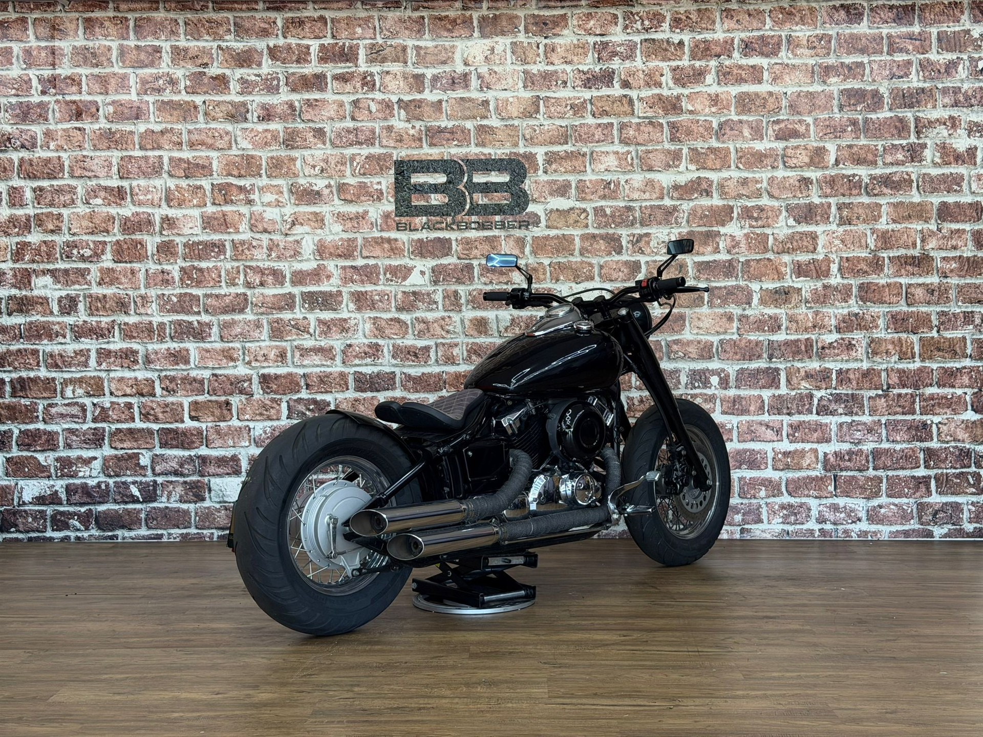 YAMAHA XVS 650 A Drag Star Classic-image-2