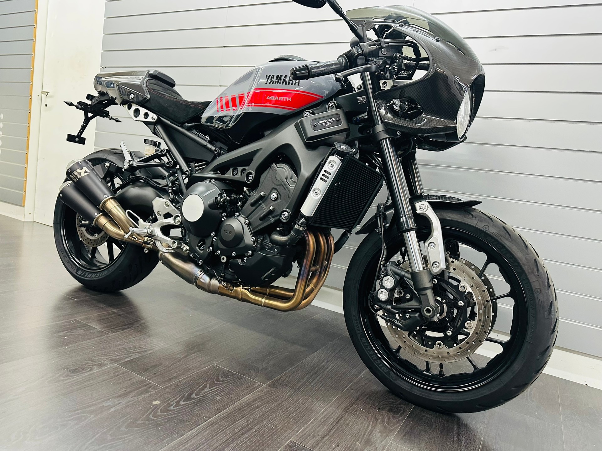 YAMAHA XSR 900 Abarth-image-9