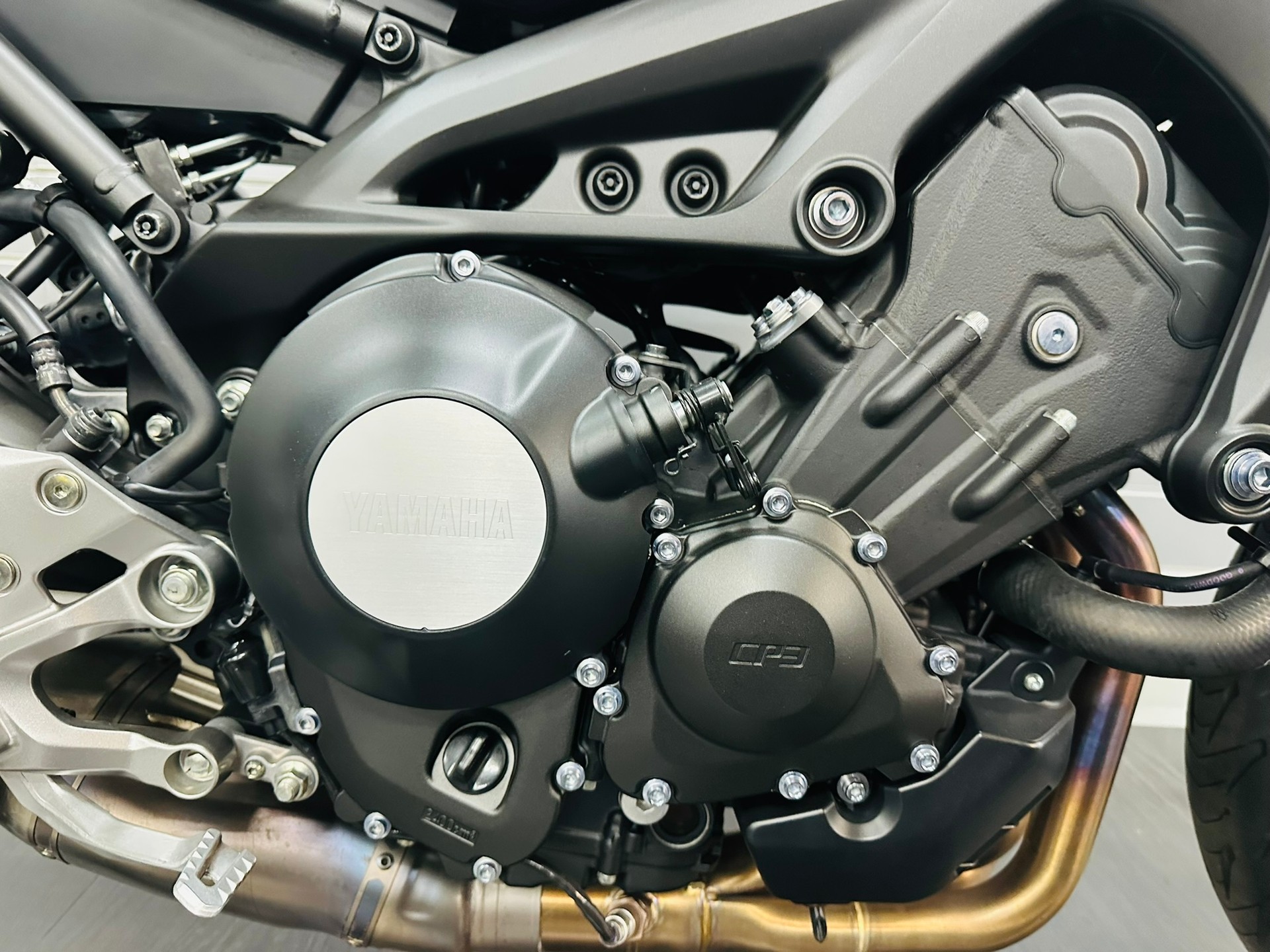 YAMAHA XSR 900 Abarth-image-4