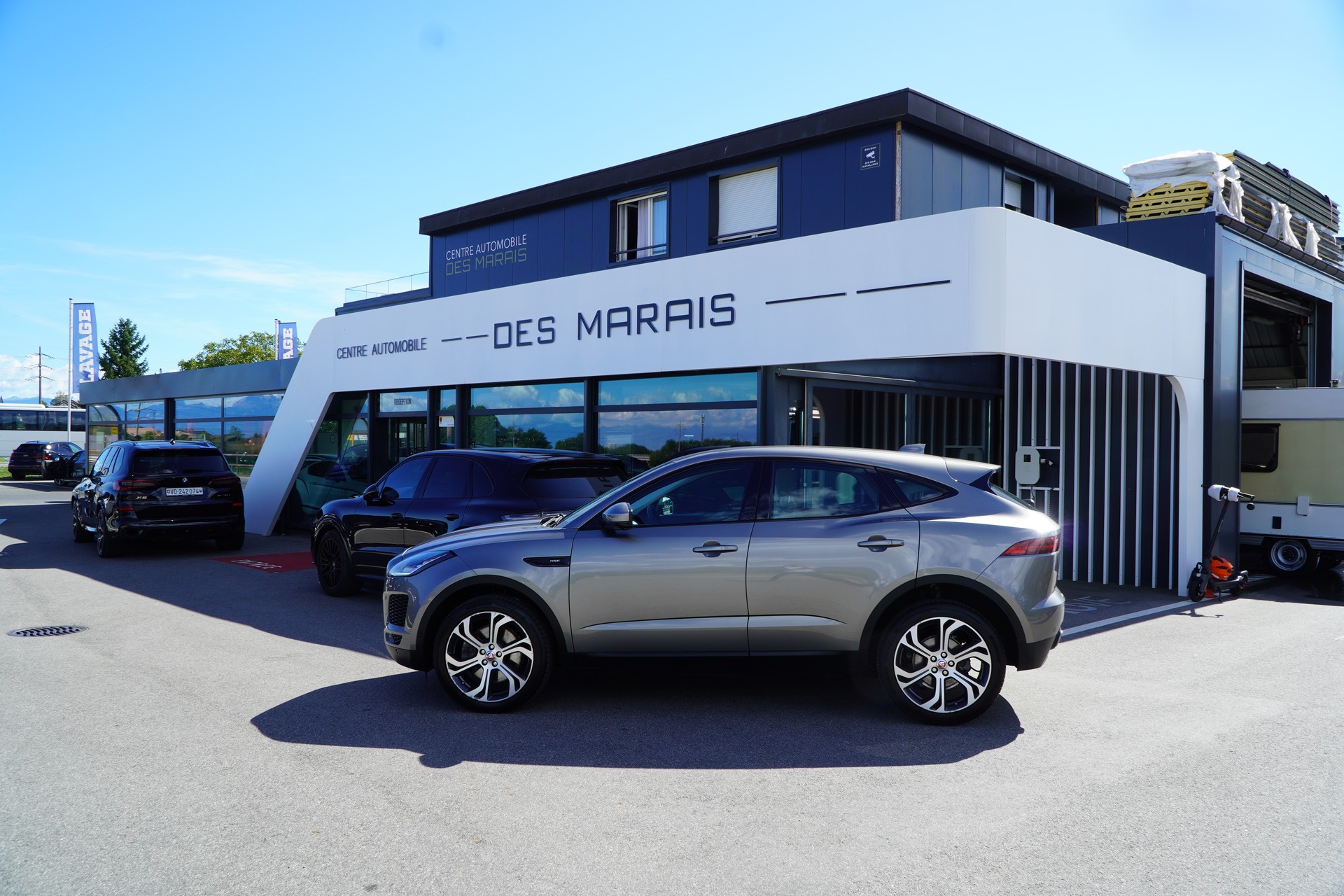 JAGUAR E-Pace 2.0 P200 HSE AWD Automatik-image-4