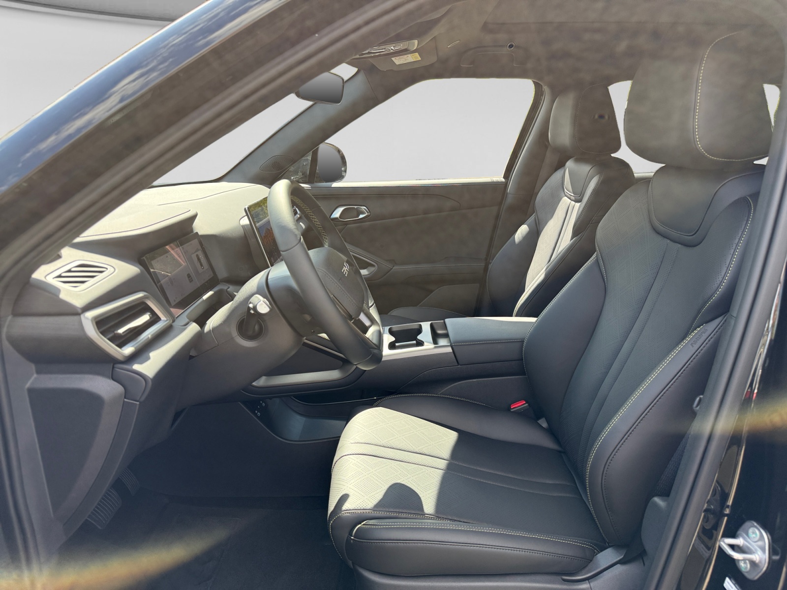 BYD Atto2 64 kWh Comfort-image-9