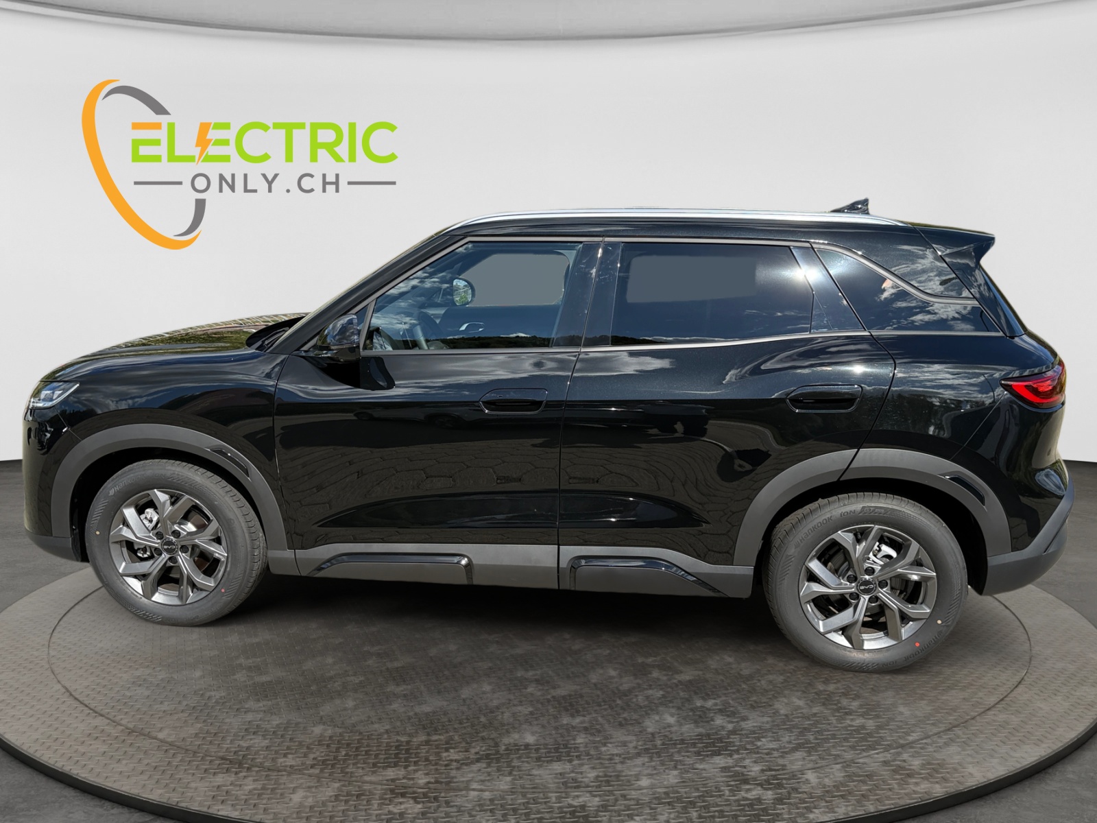 BYD Atto2 64 kWh Comfort-showroom-element-1