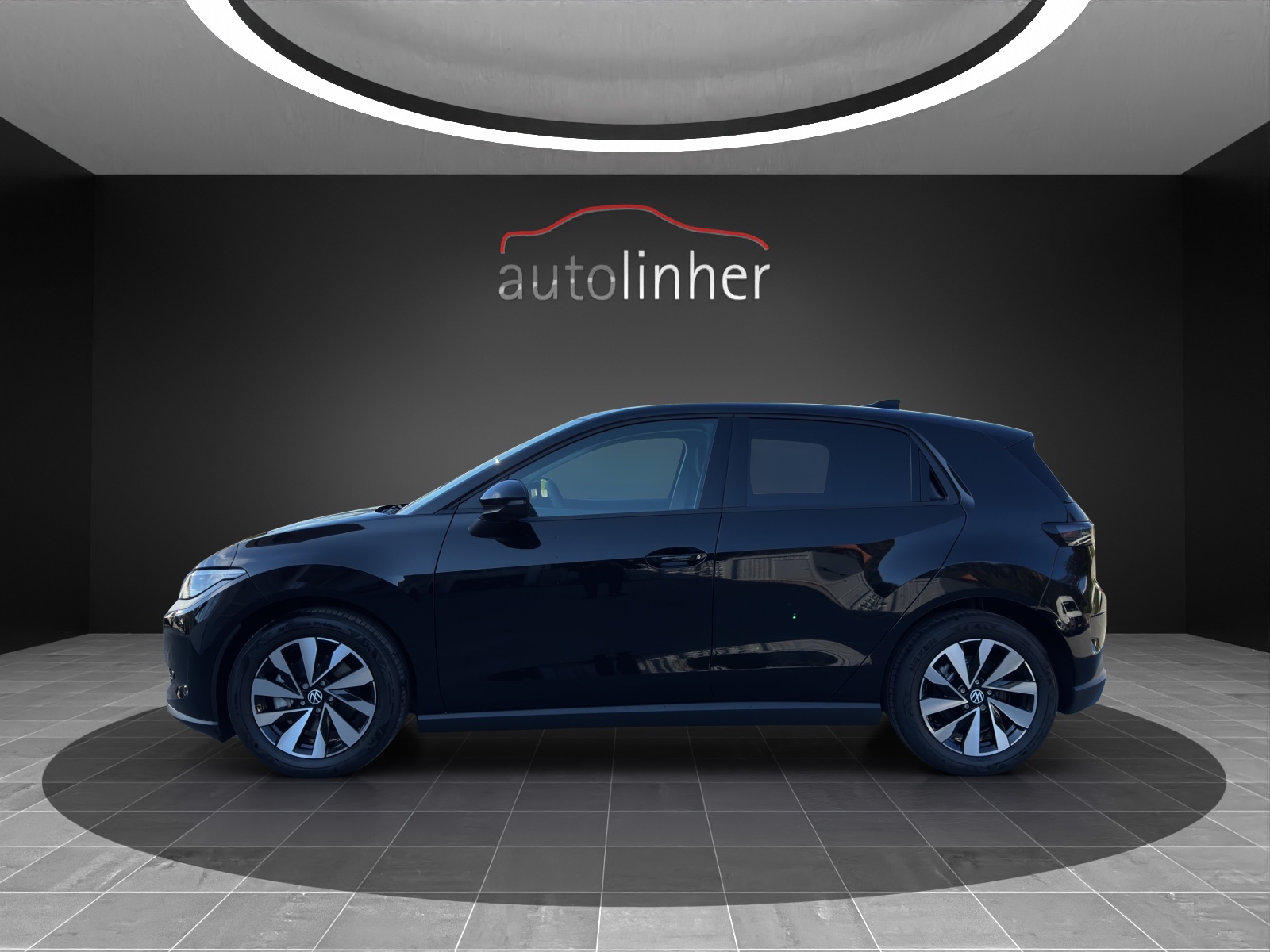 VW ID.Polo 52 kWh Life Edition One-showroom-element-1