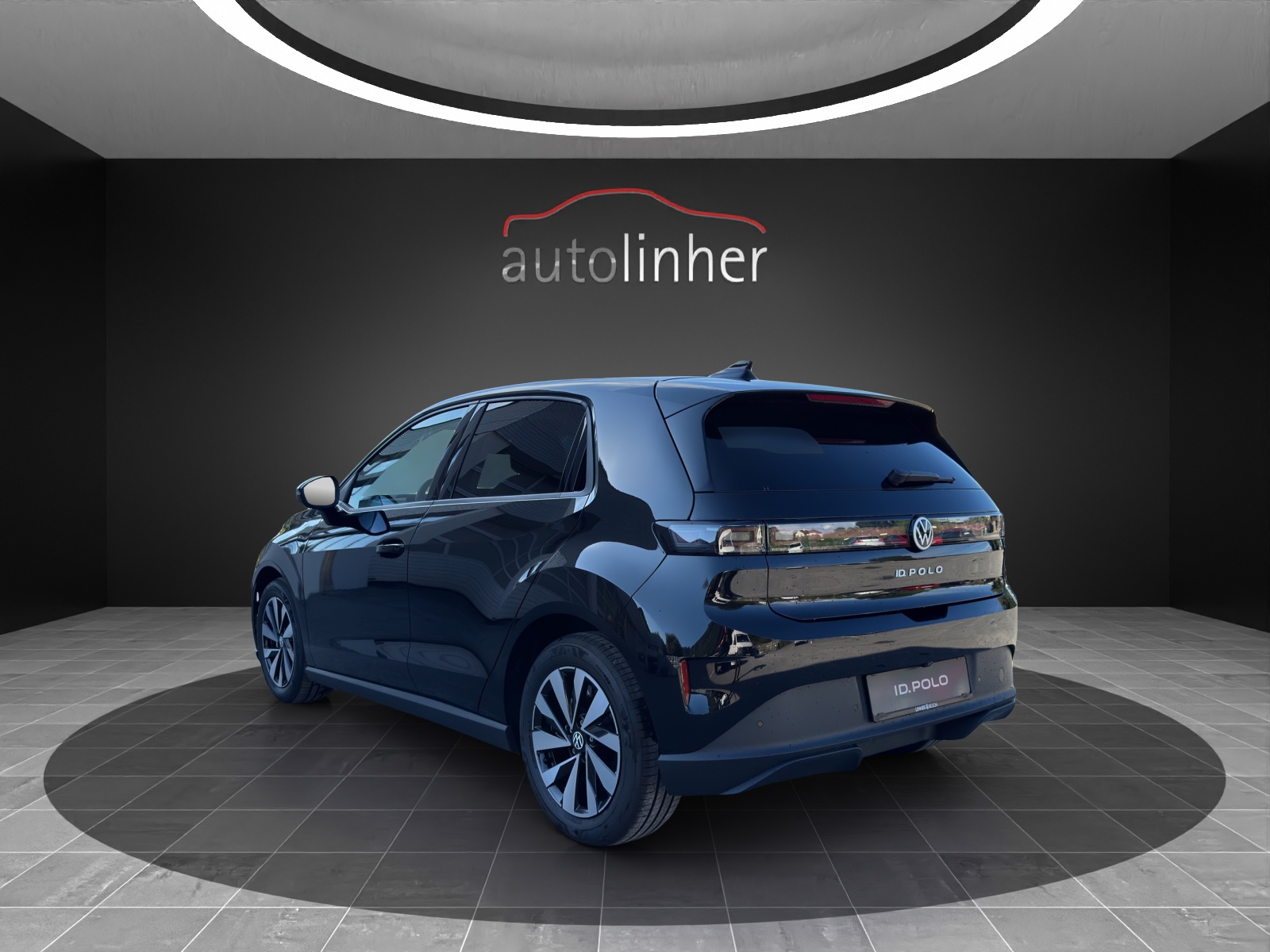 VW ID.Polo 52 kWh Life Edition One-showroom-element-2
