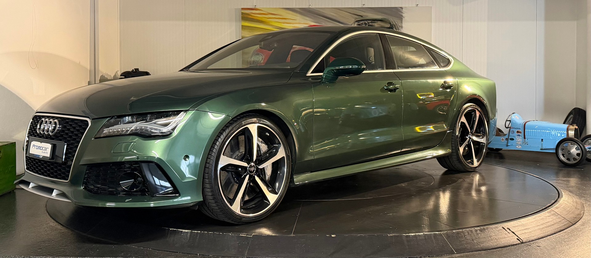 AUDI RS7 Sportback 4.0 TFSI V8 quattro S-tronic-showroom-element-1