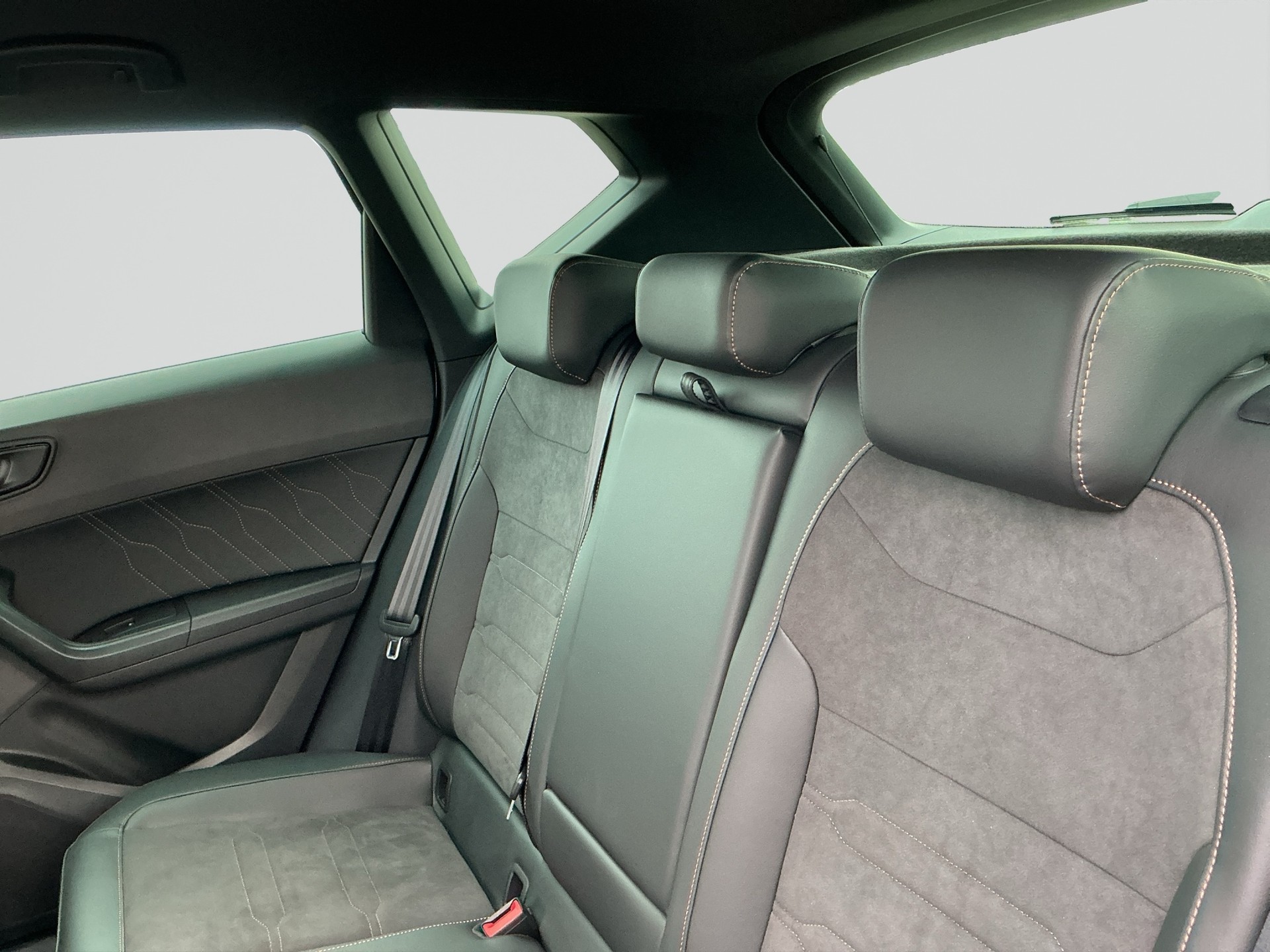 CUPRA Ateca 2.0TSI VZ 4Drive DSG-image-13