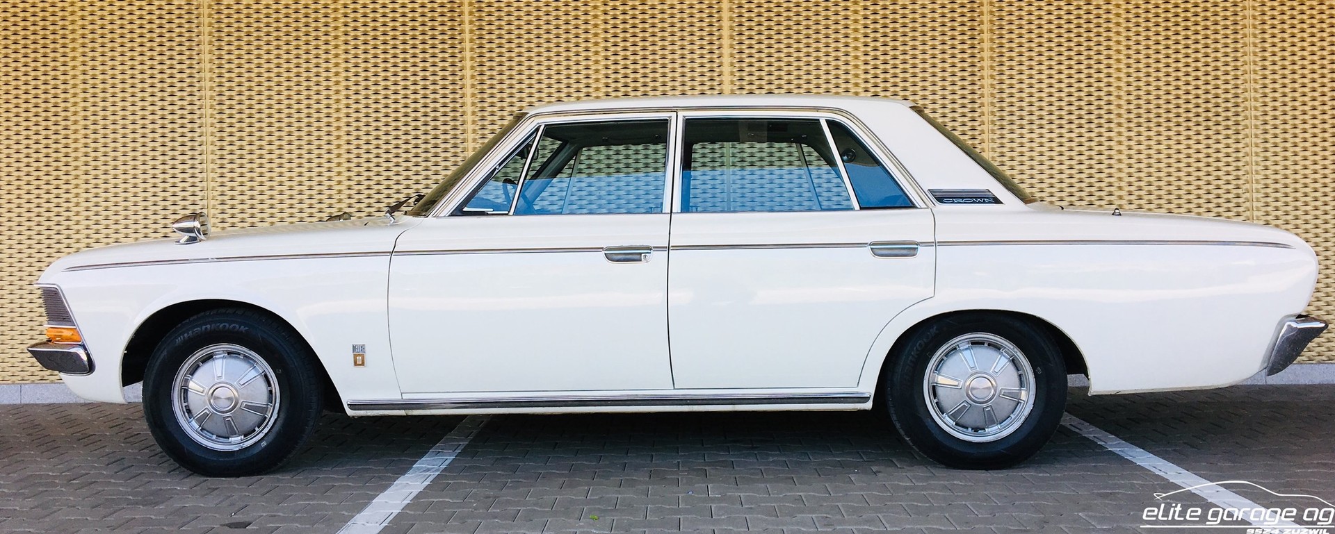 TOYOTA CROWN 2300 De Luxe-image-3