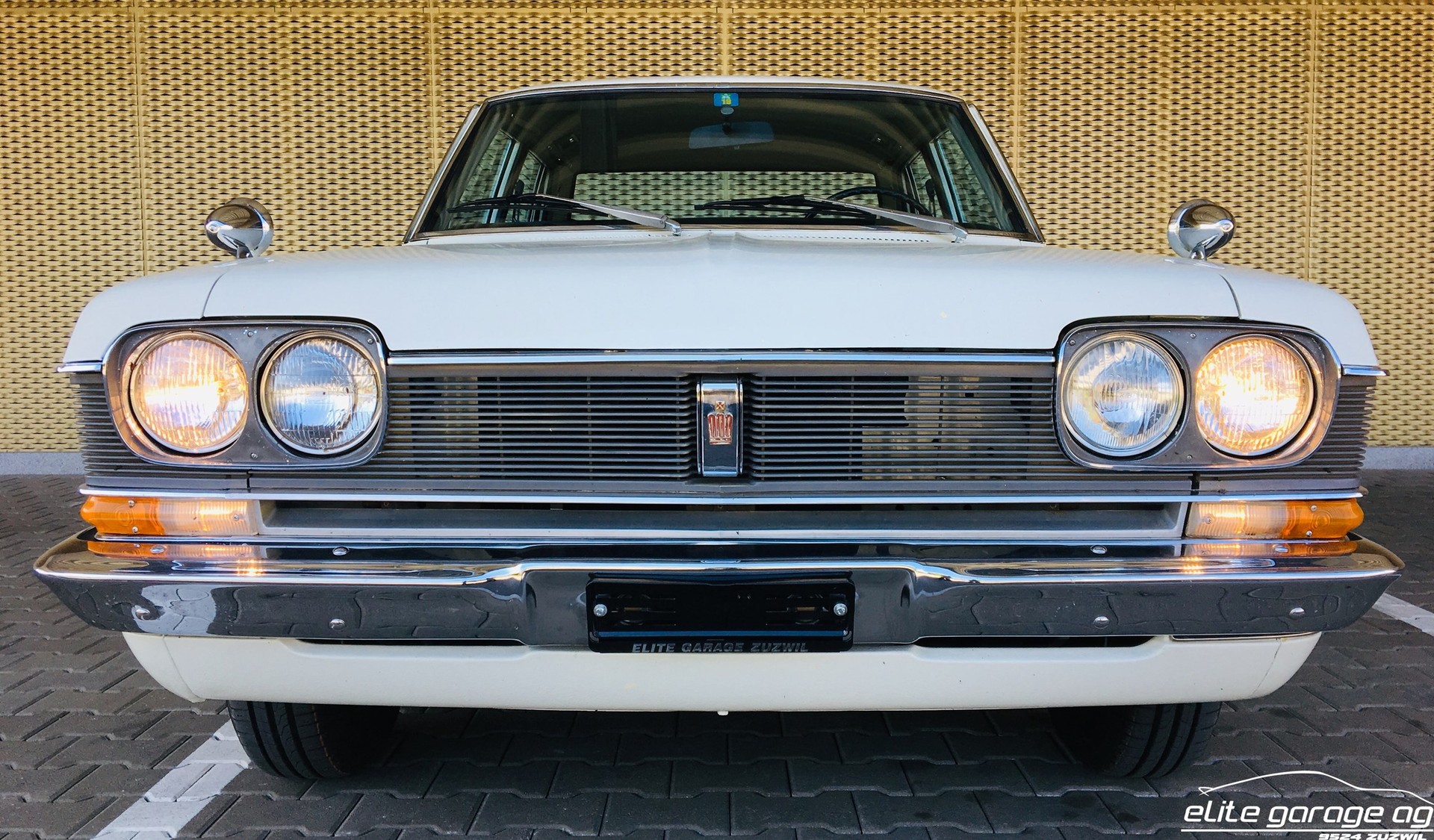 TOYOTA CROWN 2300 De Luxe-image-1