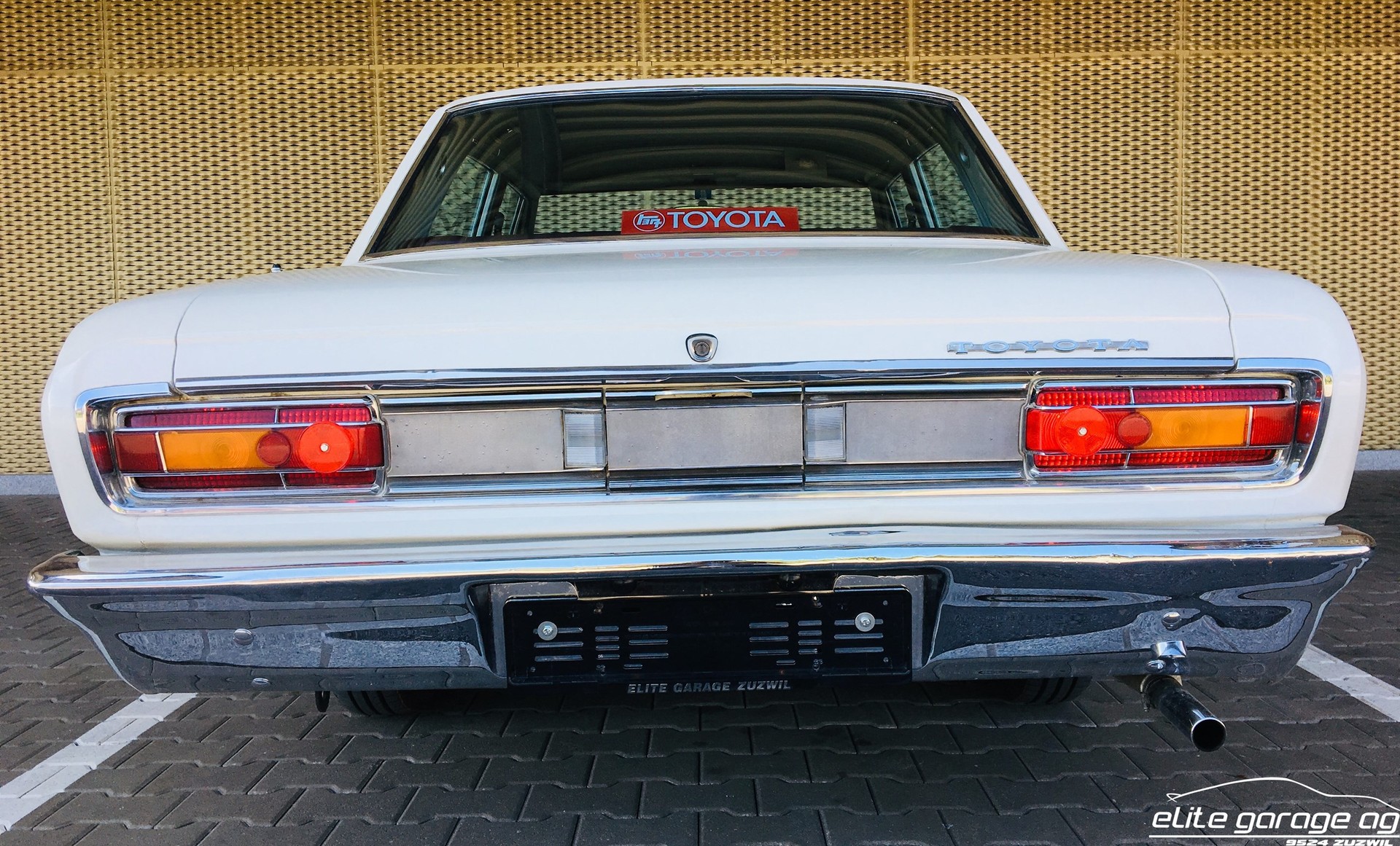 TOYOTA CROWN 2300 De Luxe-image-5