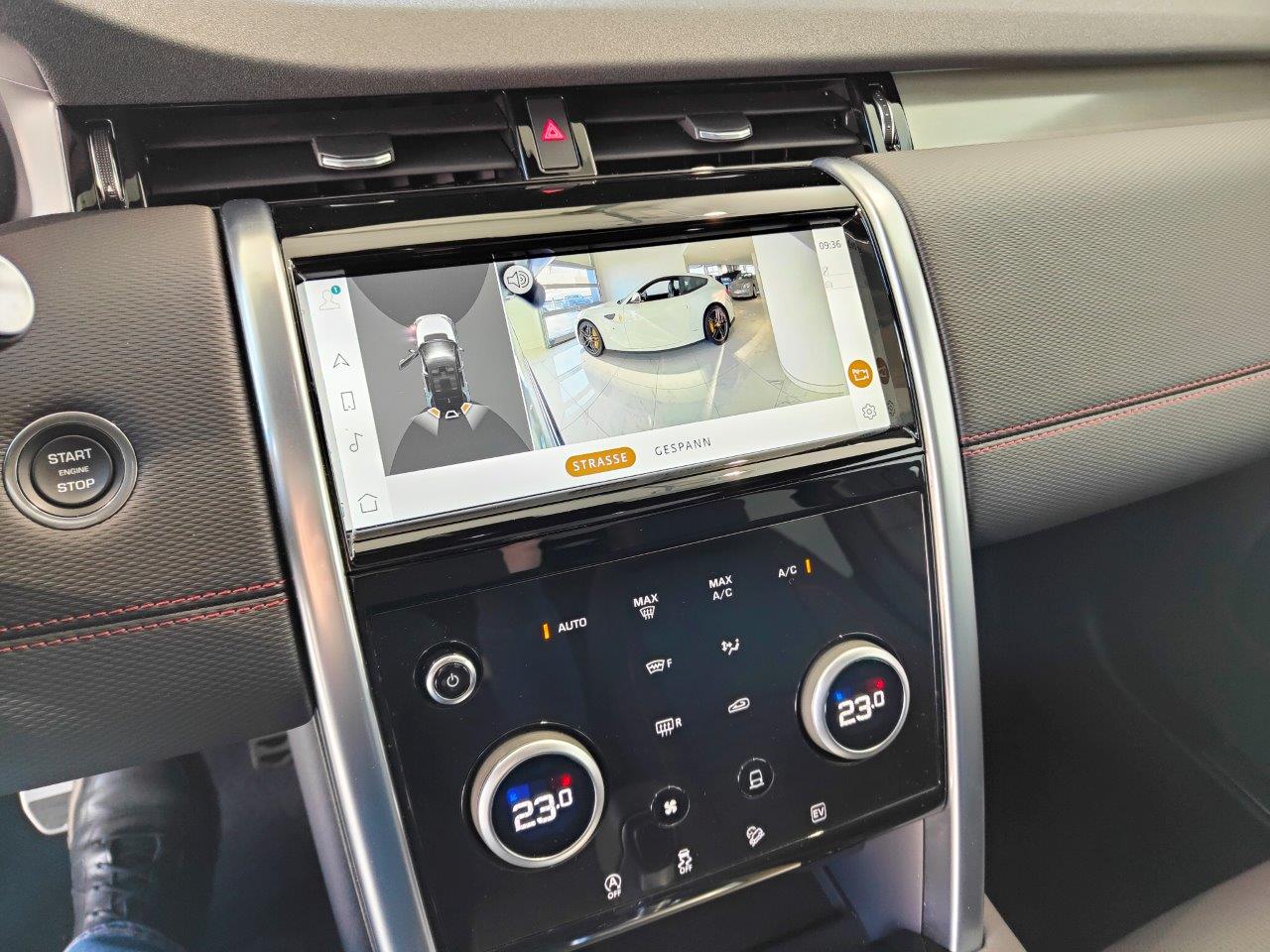 LAND ROVER Discovery Sport R Dyn P300e 1.5 PHEV SE AT8-image-8