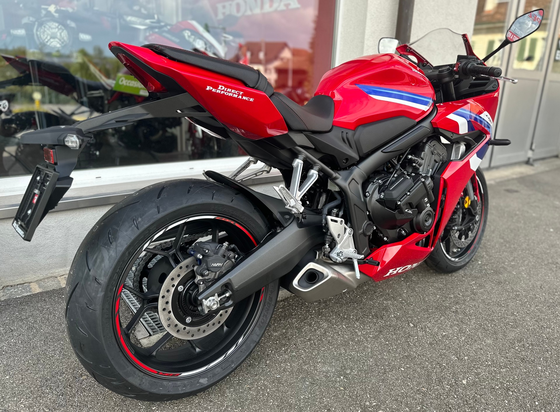 HONDA CBR 650 R E-Clutch 2026-image-2