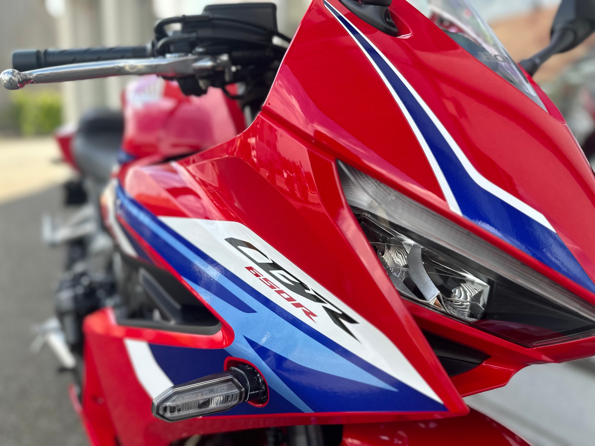 HONDA CBR 650 R E-Clutch 2026-image-3