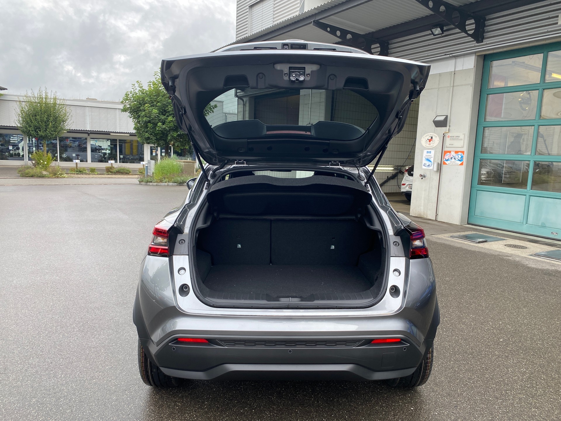 NISSAN Juke 1.6 FHEV Tekna-image-15
