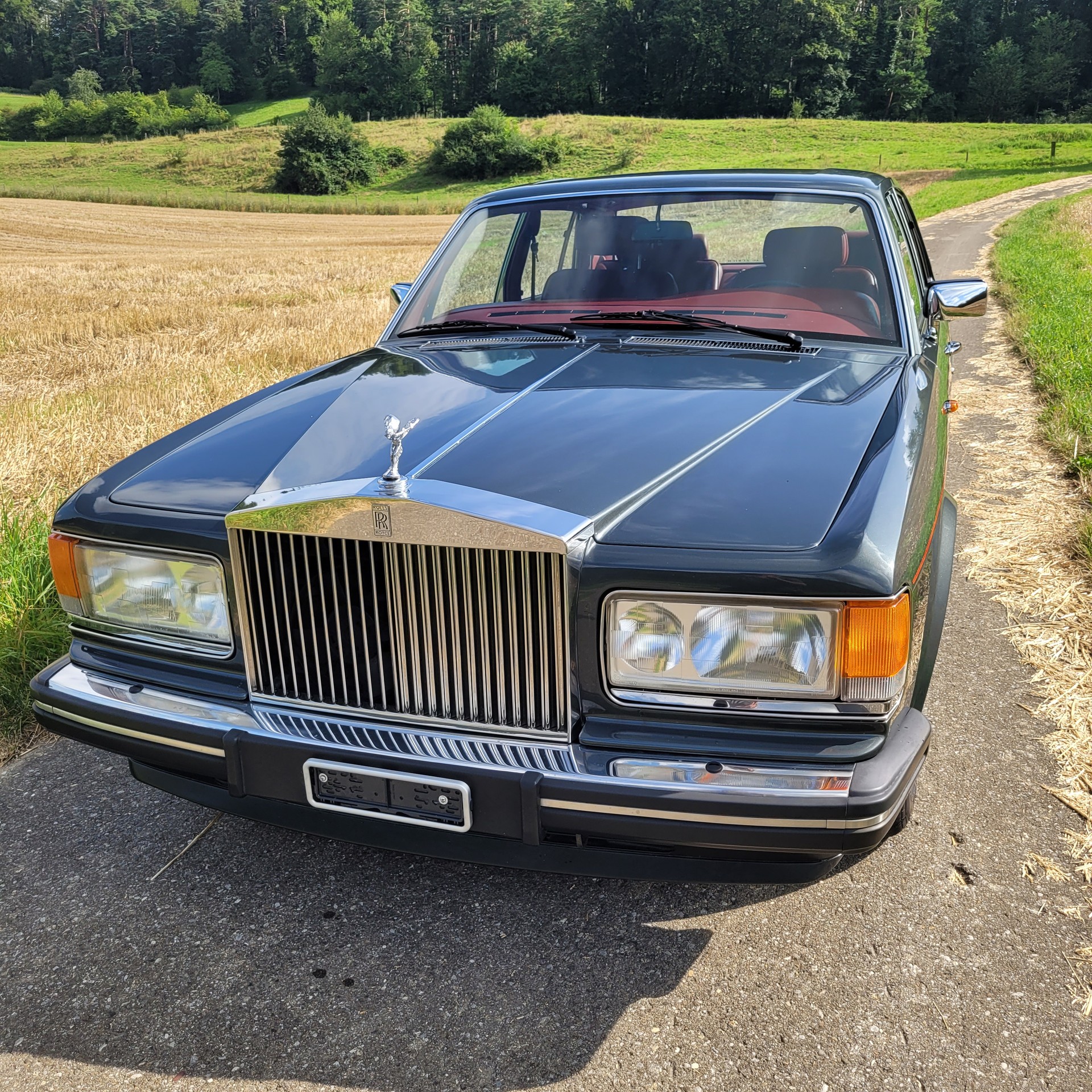 ROLLS-ROYCE Silver Spirit