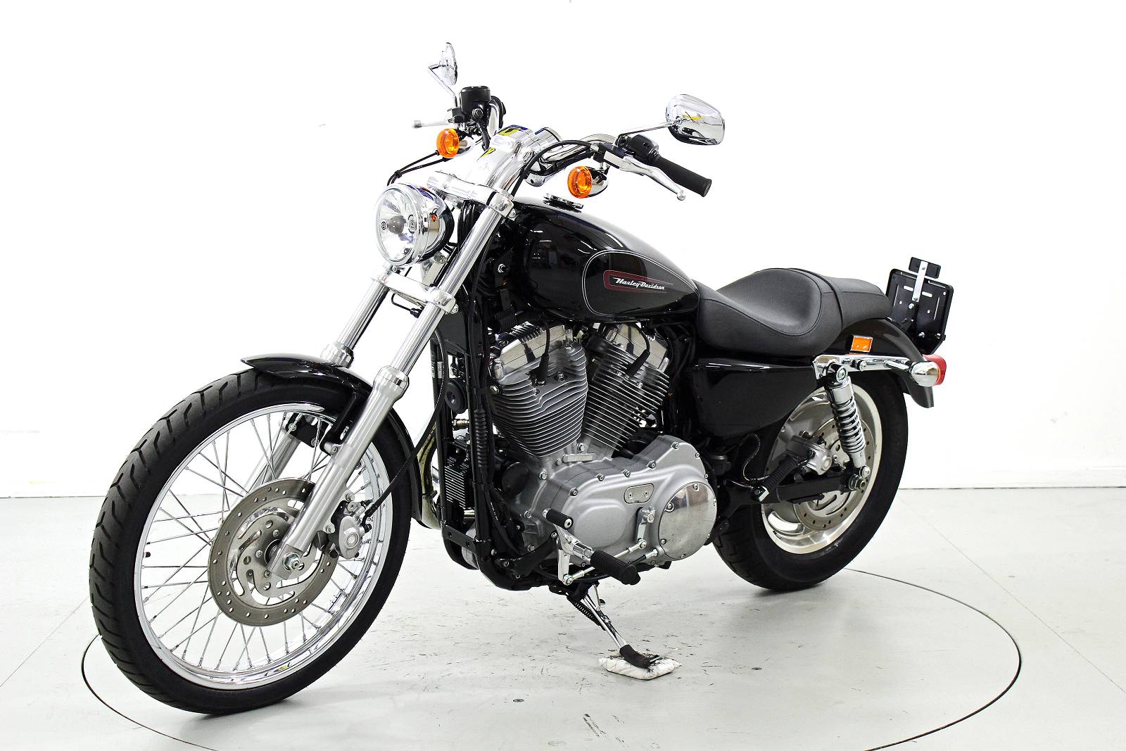 HARLEY-DAVIDSON XL 883 C-image-2