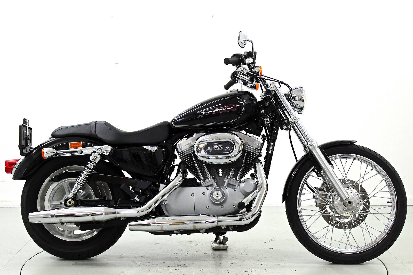 HARLEY-DAVIDSON XL 883 C-image-3