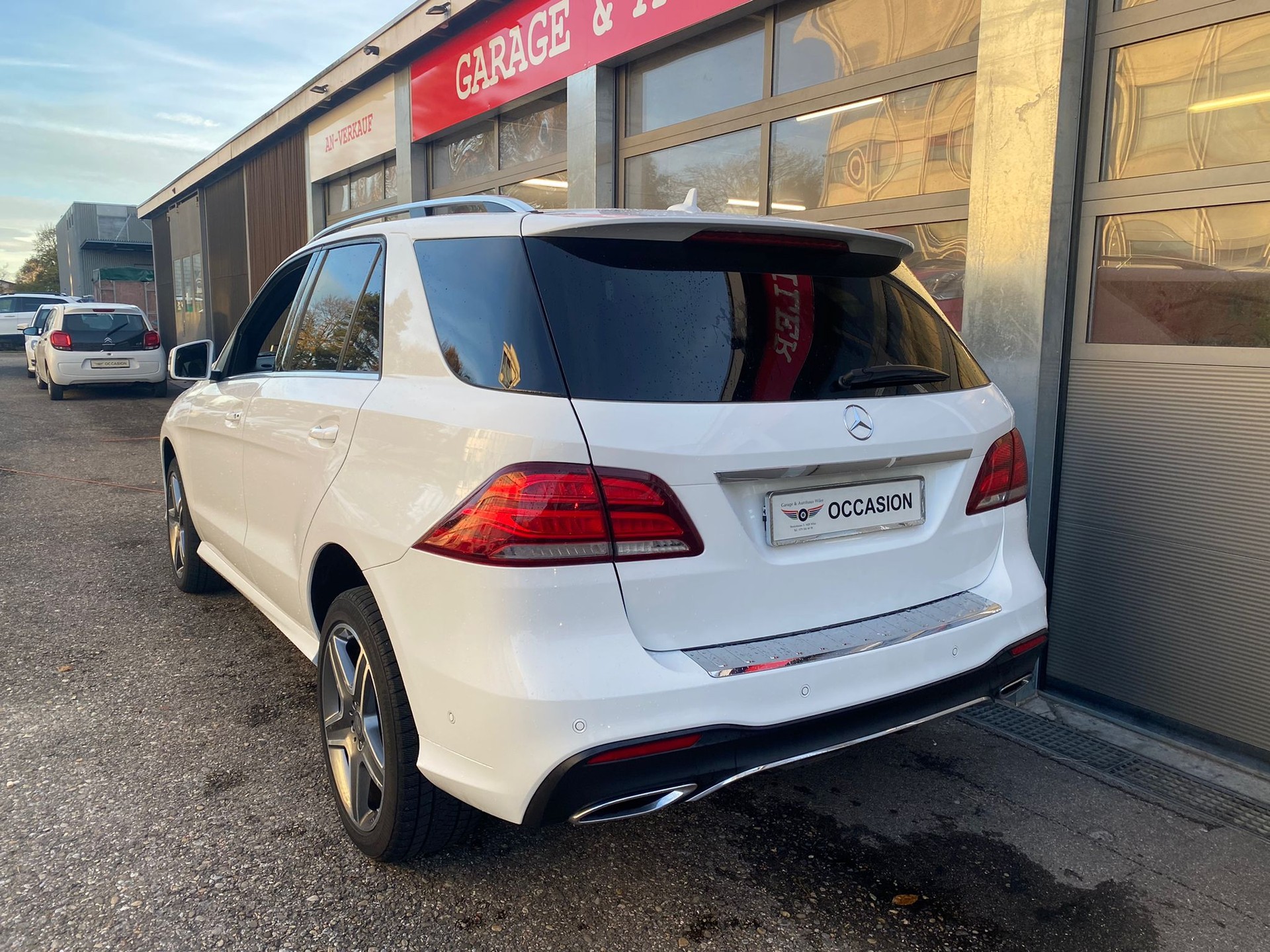 MERCEDES-BENZ GLE 350 d AMG Line 4matic-image-6
