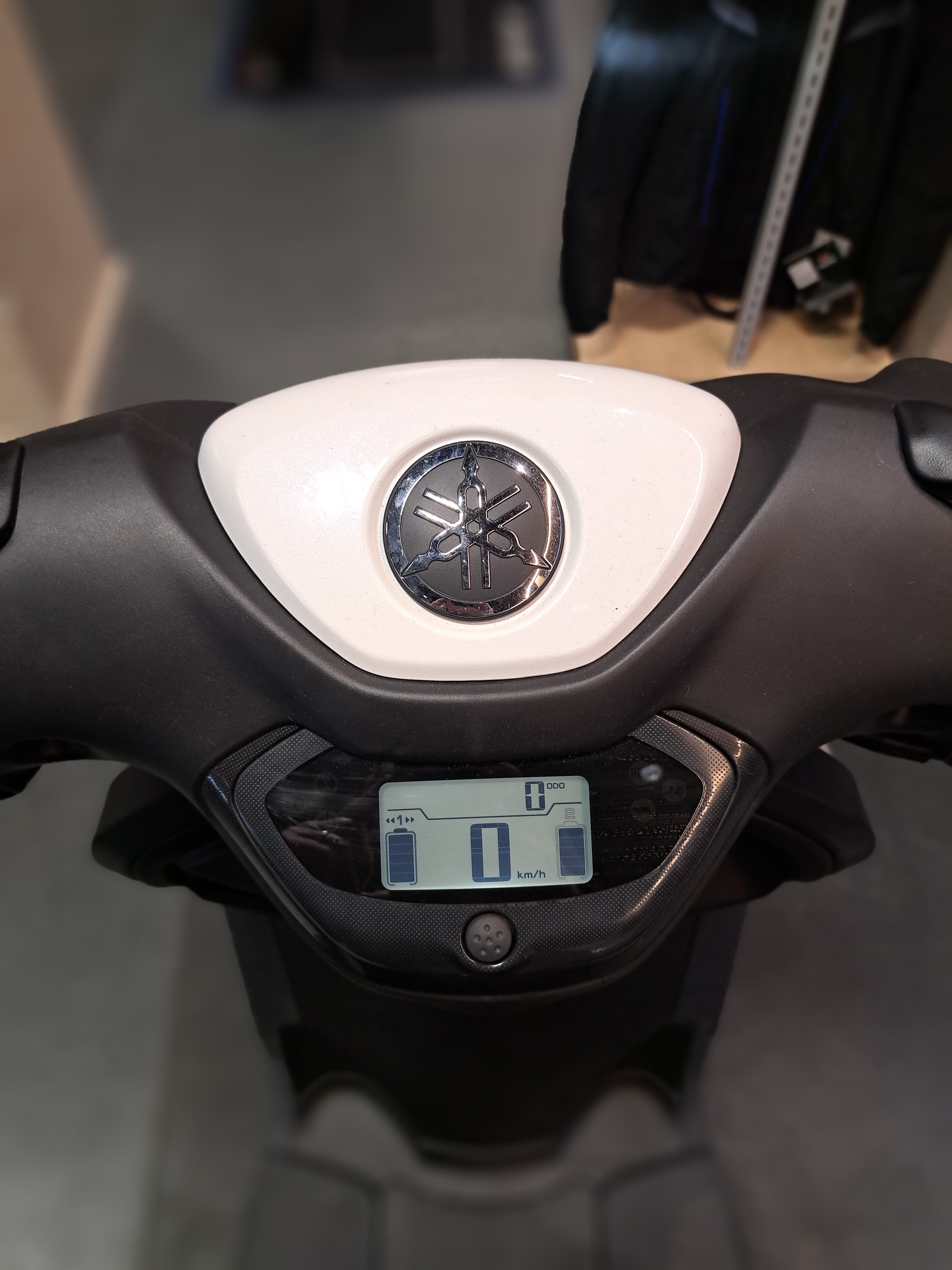 YAMAHA Neo's EV-image-3