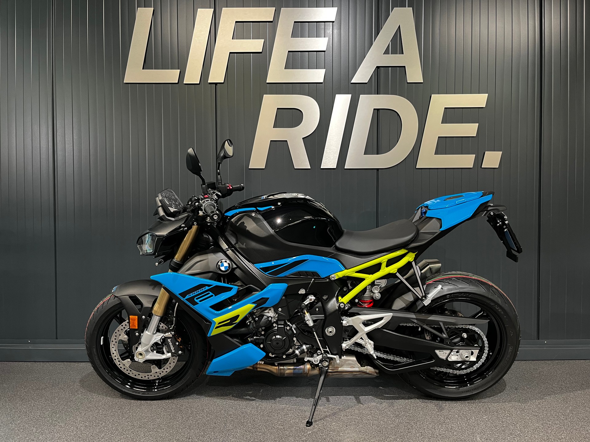 BMW S 1000 R-image-2