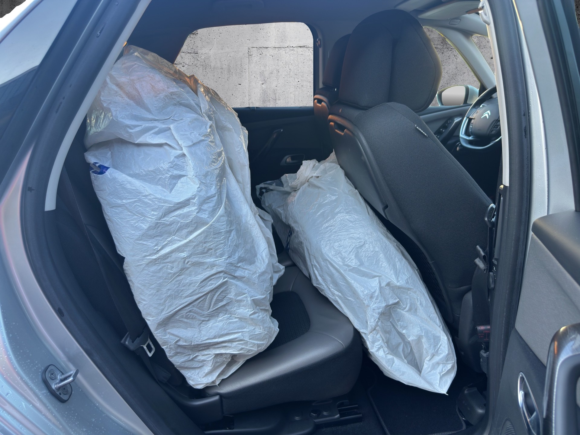 CITROEN C4 Picasso 1.6 e-HDi Exclusive ETG6-image-12