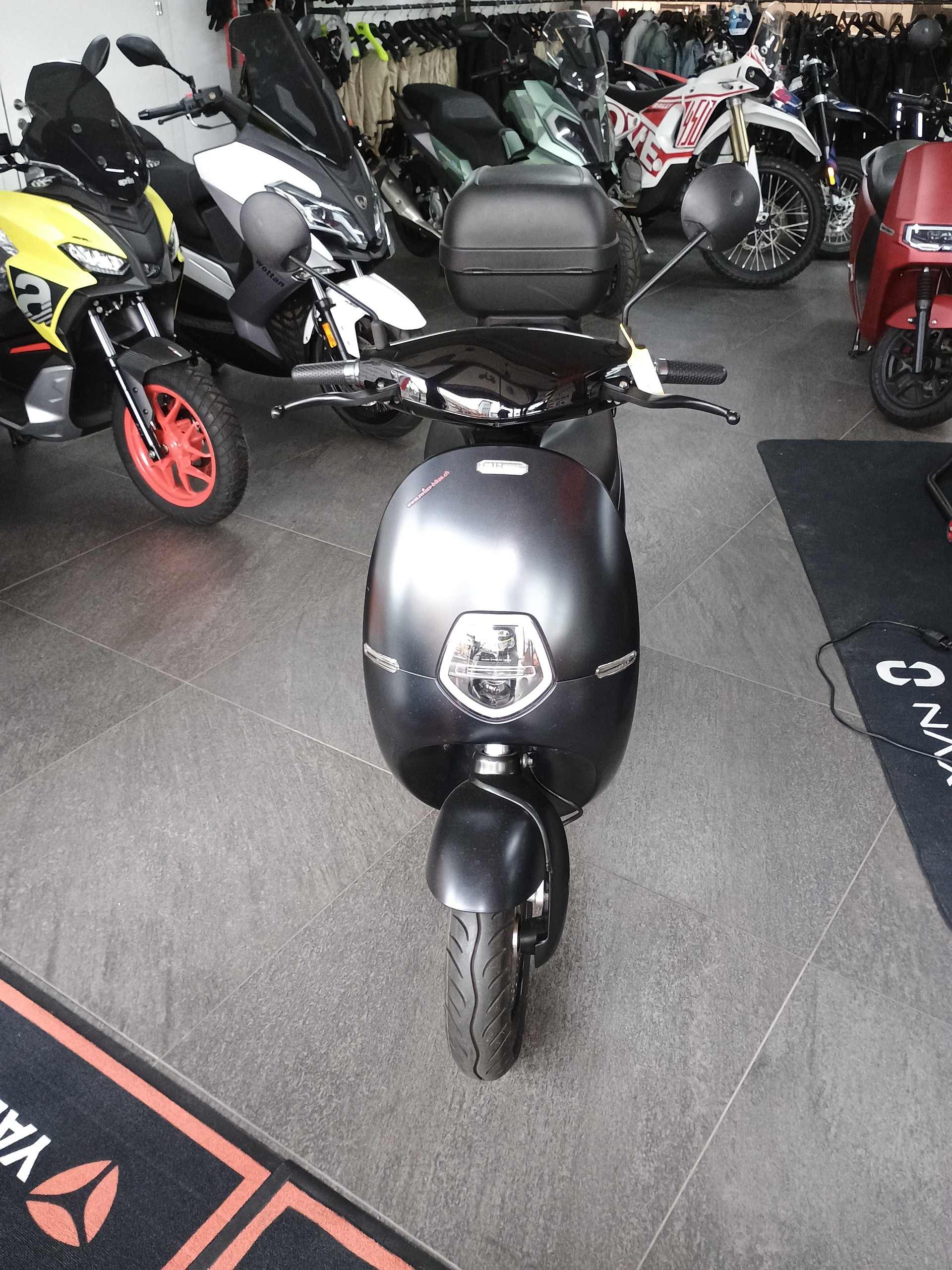 ETRIX Ecooter E1R-image-1