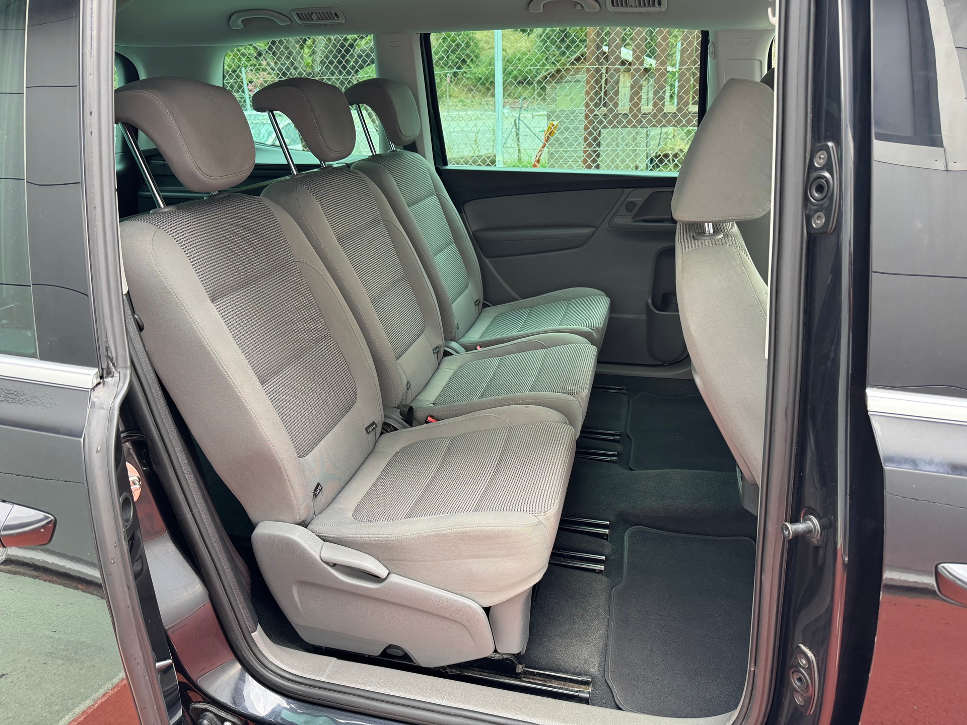 VW Sharan 1.4 TSI BlueMotion Technology Highline-image-11