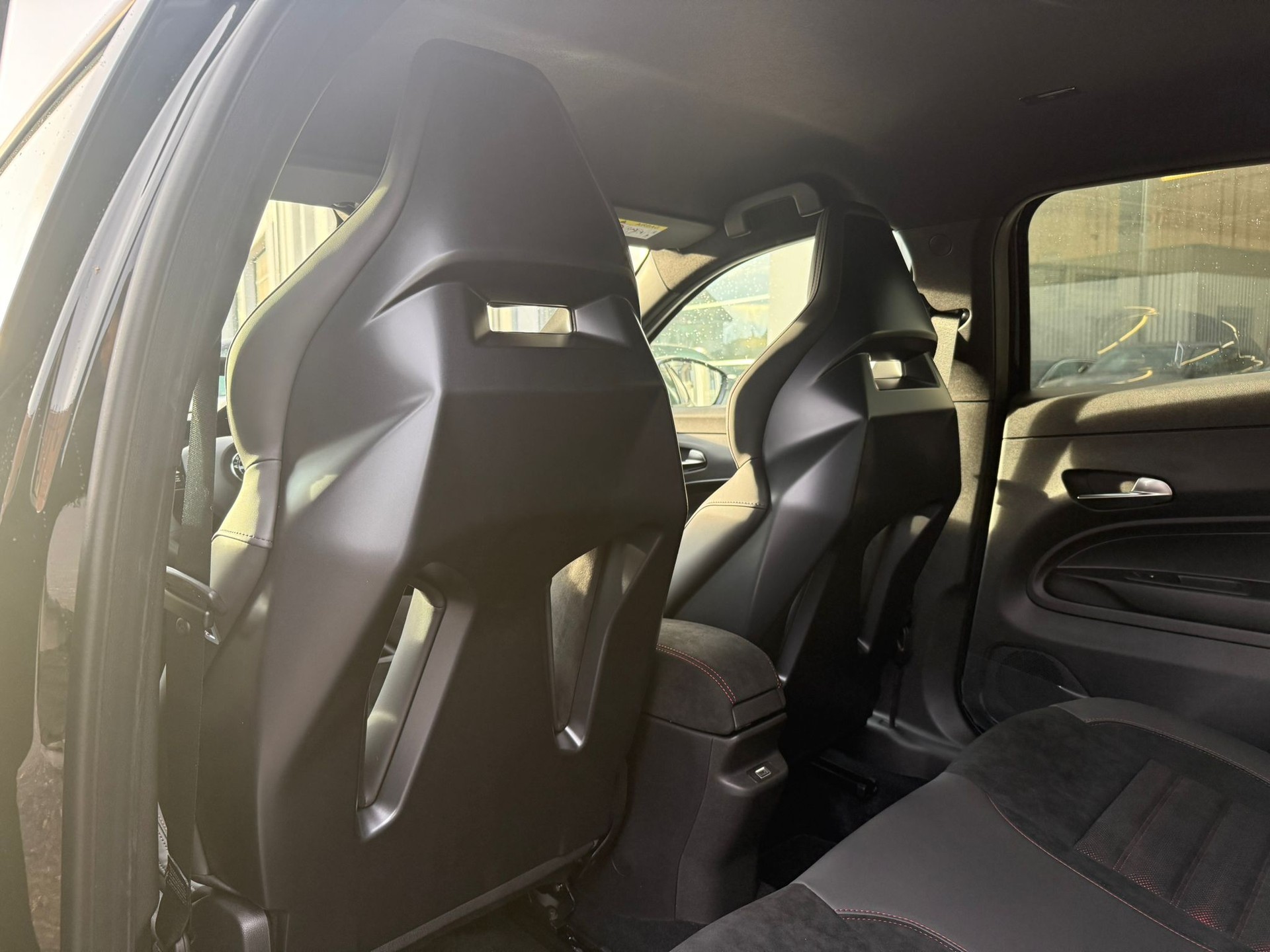 ALFA ROMEO Junior 1.2 Hybrid Speciale Pack Sport&Pack Tech-image-8