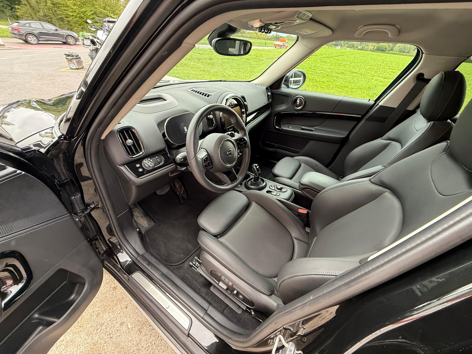 MINI Countryman Cooper S ALL4 Steptronic-image-6