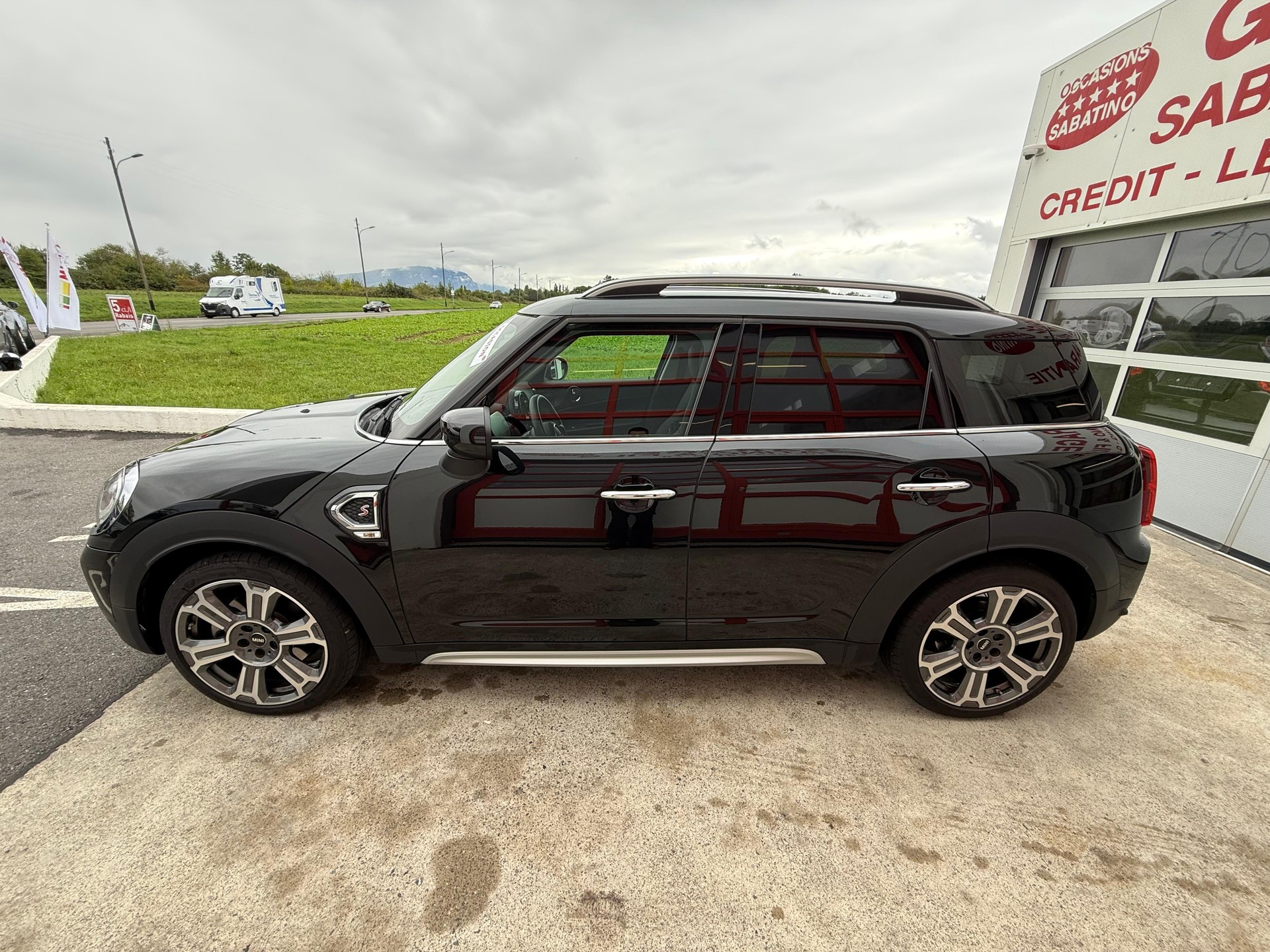 MINI Countryman Cooper S ALL4 Steptronic-image-5