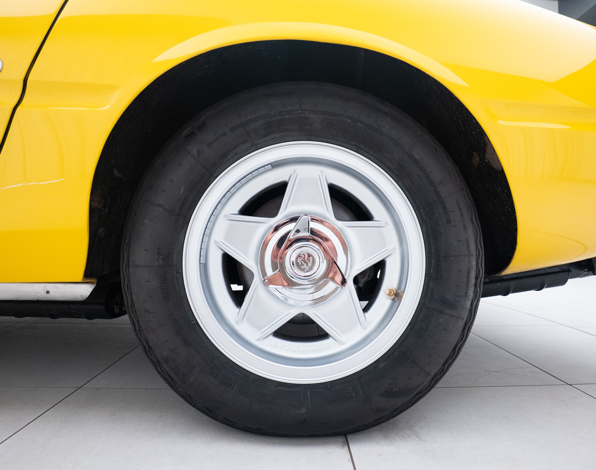 FERRARI 365 GTB Daytona "Plexiglas"-image-11