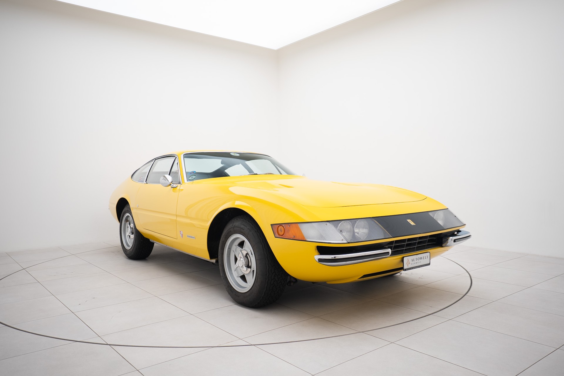 FERRARI 365 GTB Daytona "Plexiglas"
