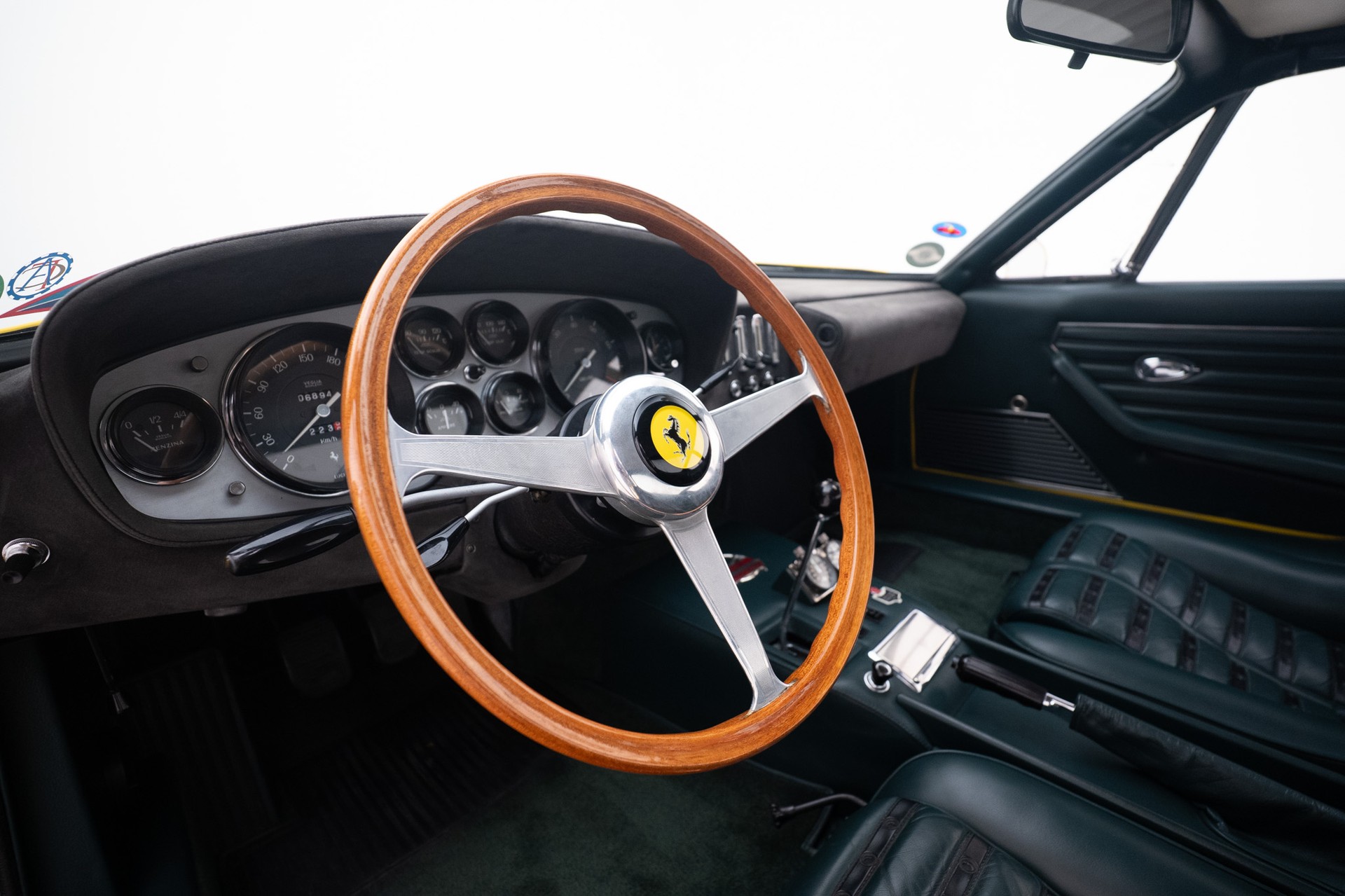 FERRARI 365 GTB Daytona "Plexiglas"-image-8